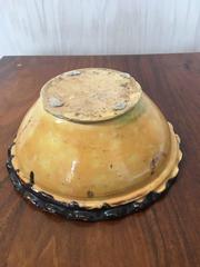 Französische Jaspe-Schale aus dem 19. Jahrhundert, handbemalt mit Blumenmotiv