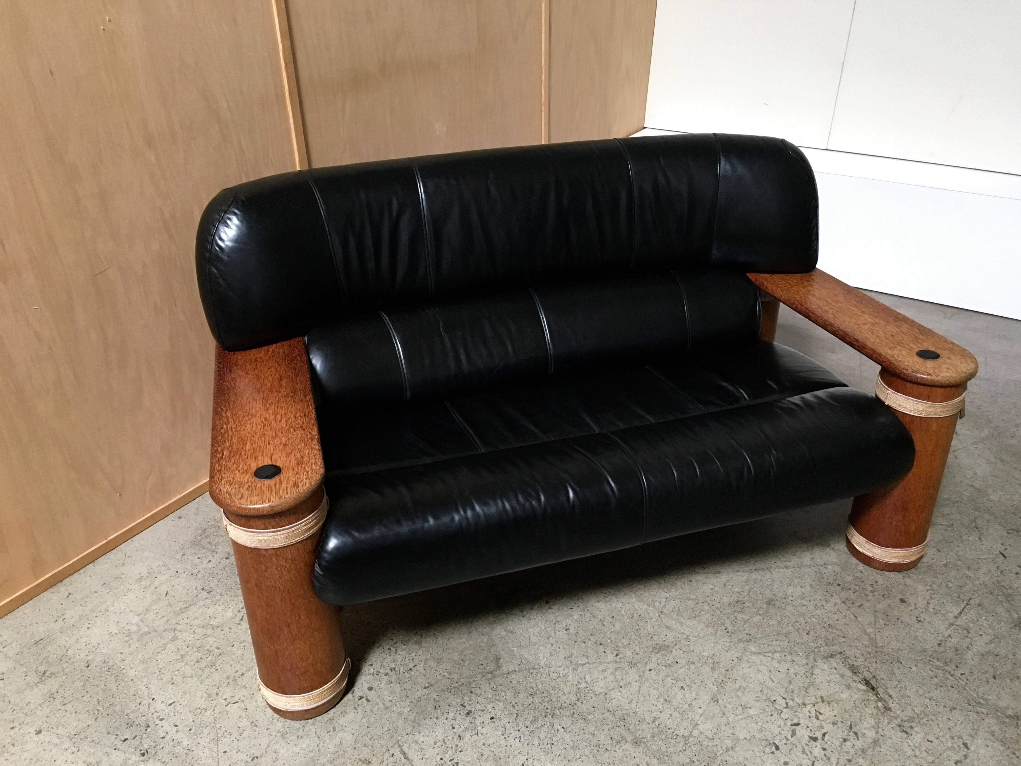 20th Century Leather and Palmwood Settee In Good Condition In Denton, TX