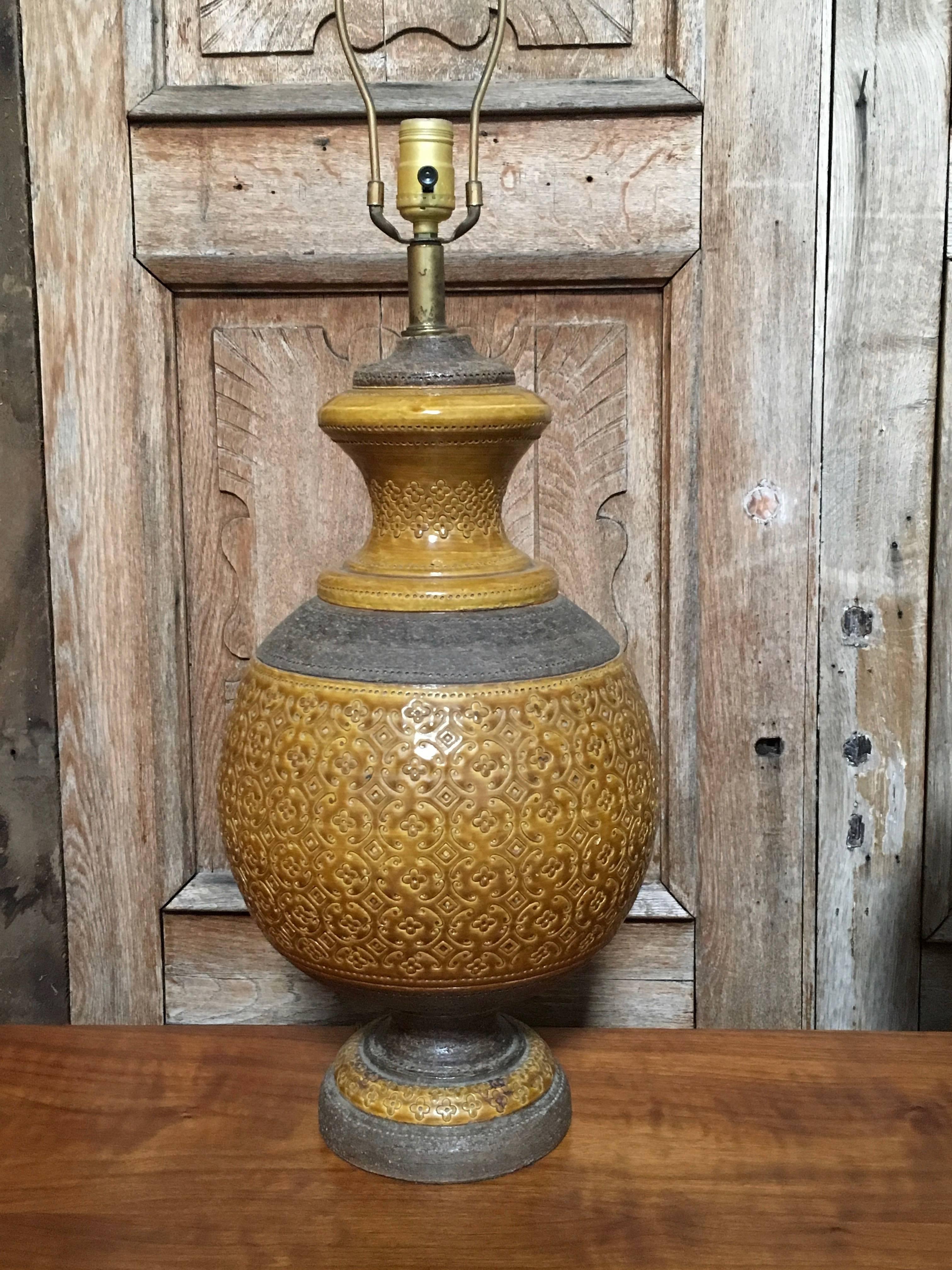 Mid-Century Modern Pair of Bitossi Mustard Ceramic Table Lamps