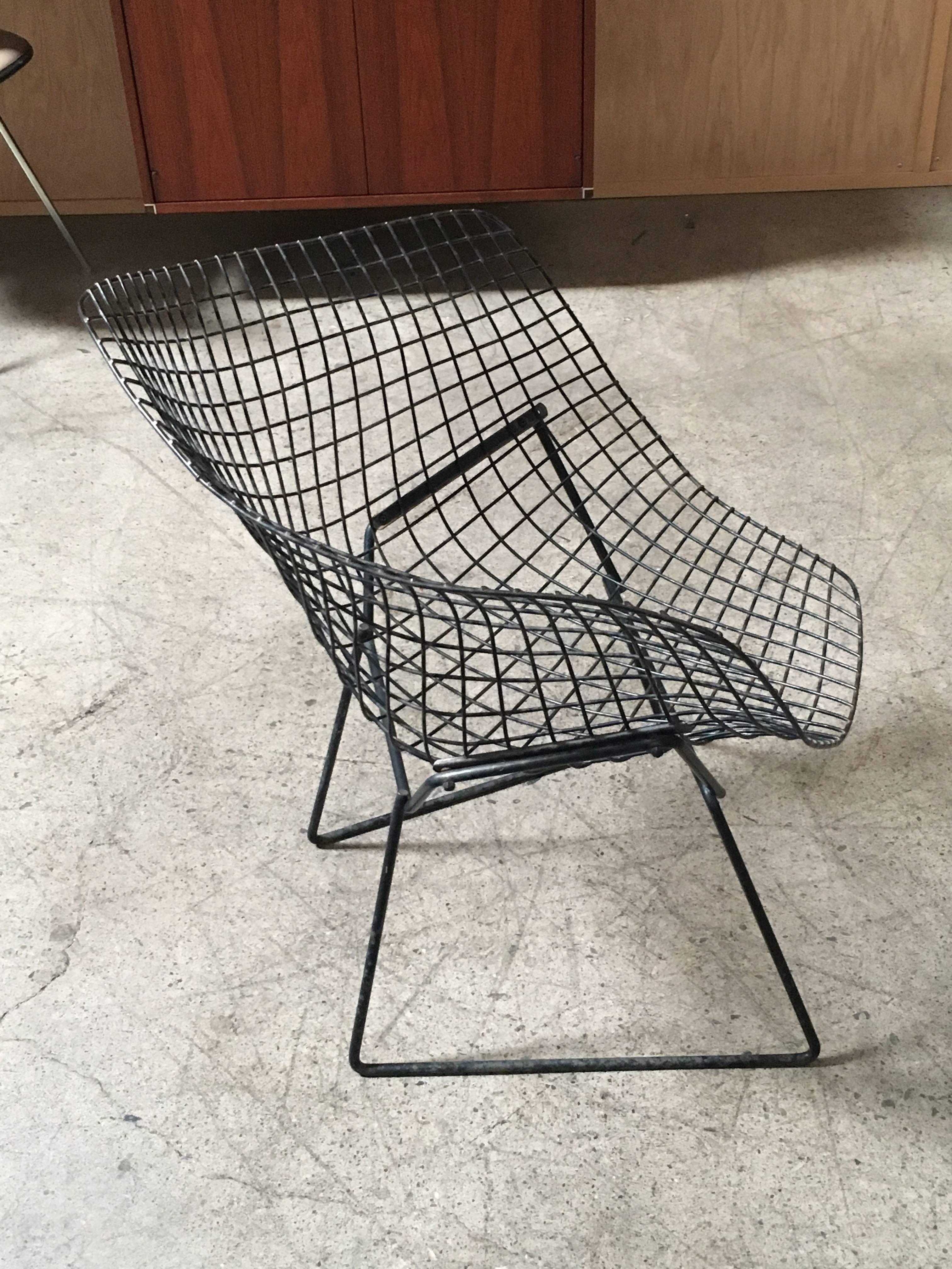 harry bertoia diamond chair