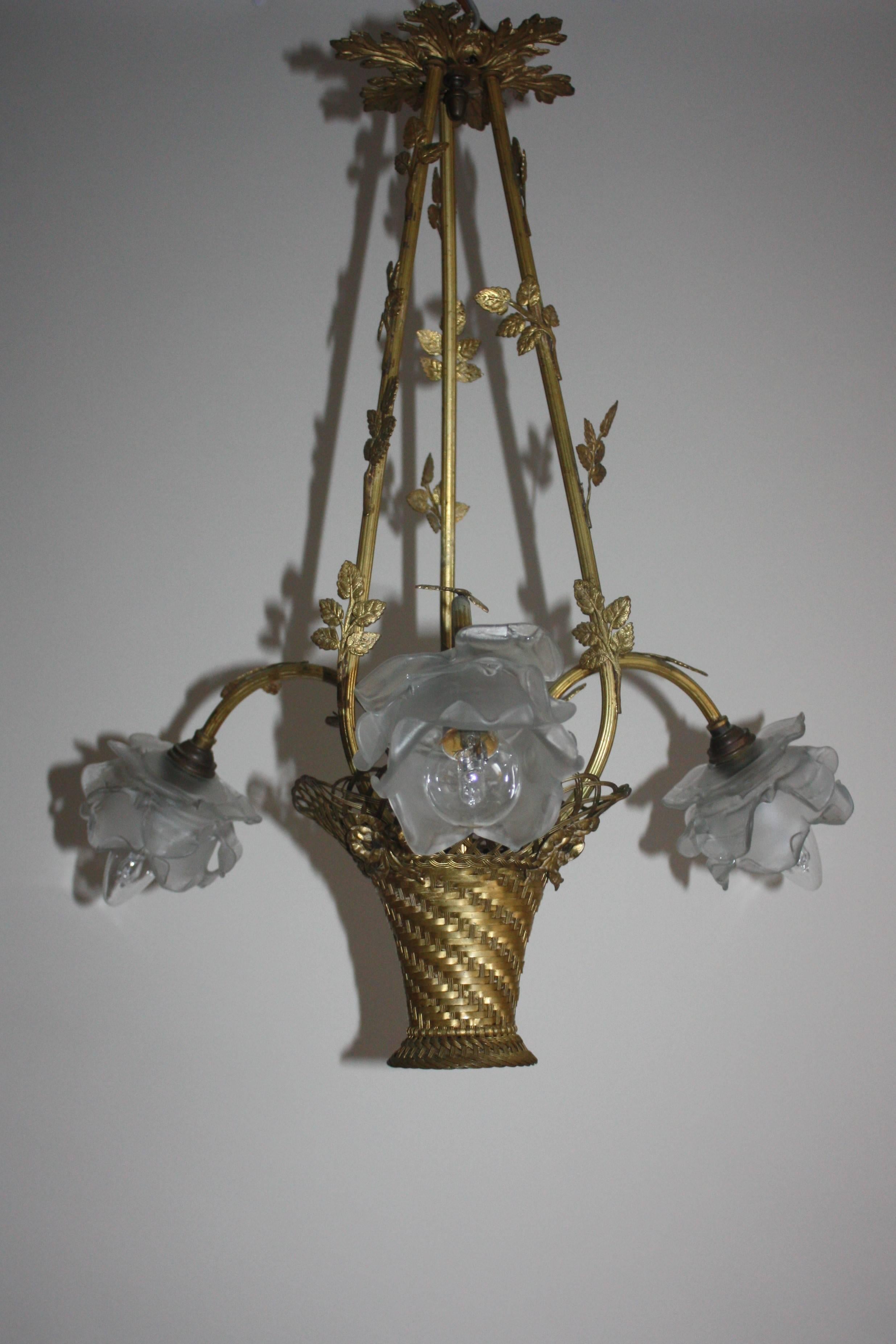 Belle Époque French  Bouquet  Bronze Chandelier, circa 1900s