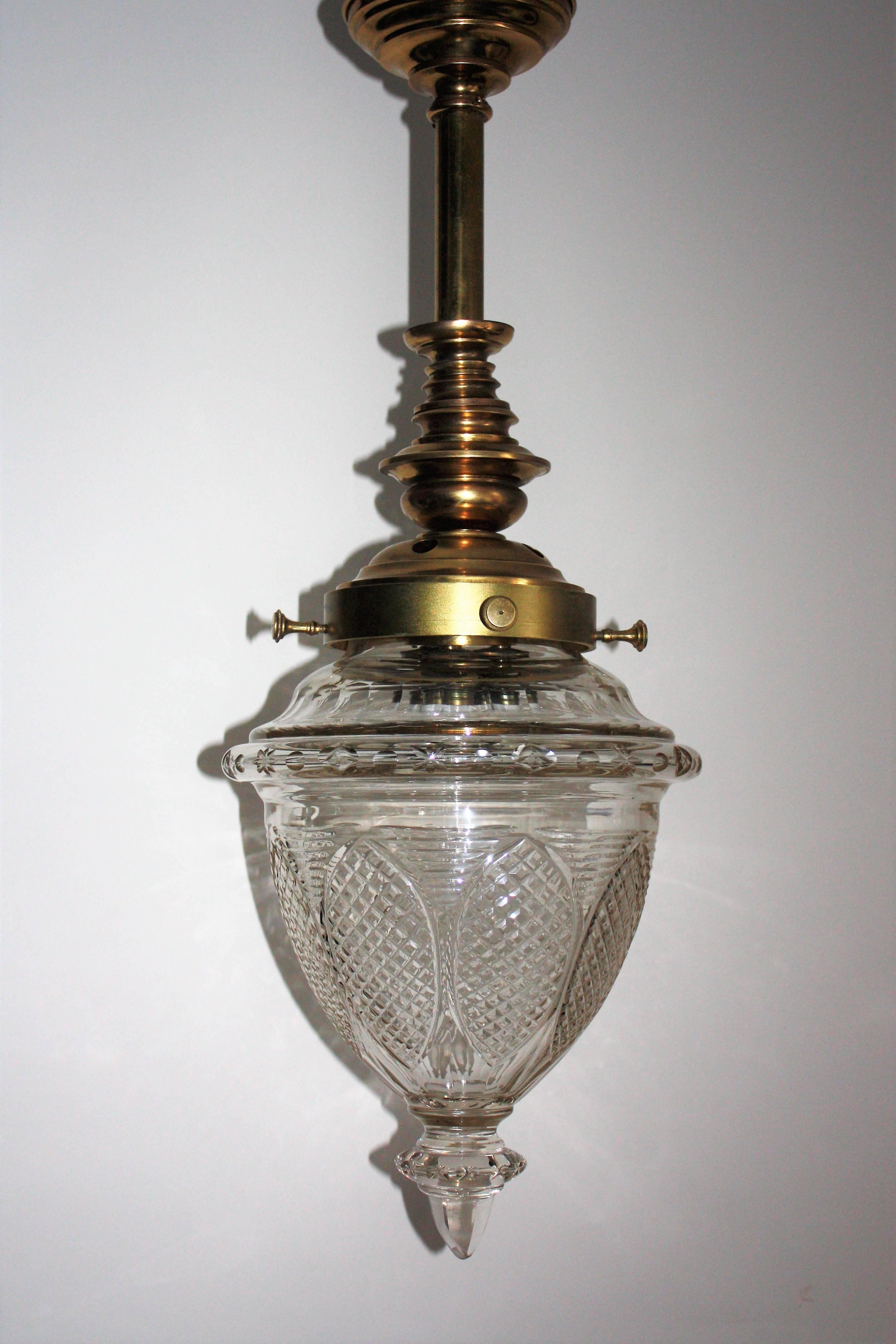 Unique and heavy Art Nouveau pendant with crystal shade, Germany, circa 1910s.
Solid brass frame and big cut crystal shade.
Socket: Three x Edison (e27) for standard screw bulbs.
New rewired.
 