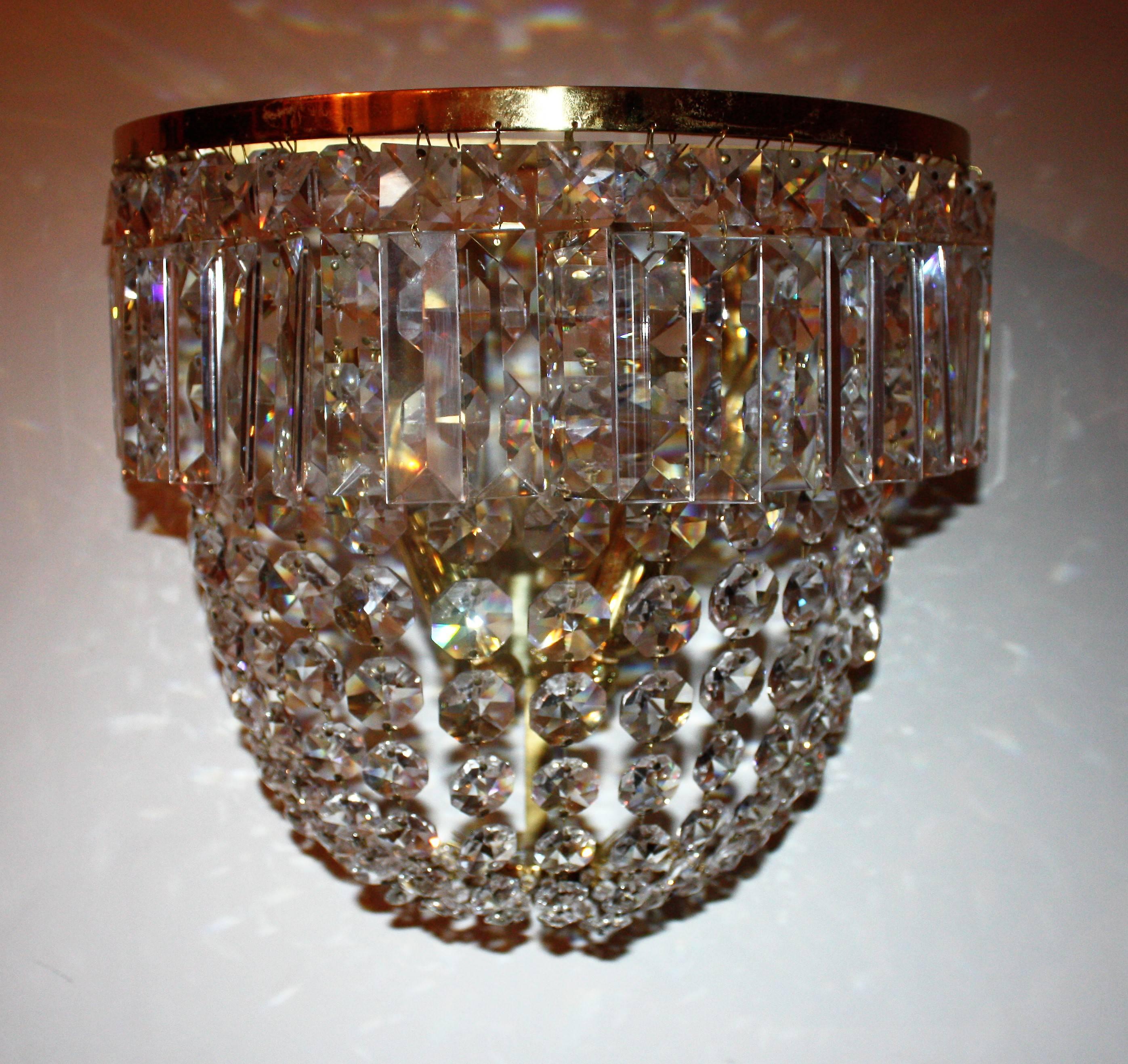 Pair of Grand Wall Sconces by Ch. Palme, Germany, 1960s, Cut Crystal and Brass In Excellent Condition In Wiesbaden, Hessen