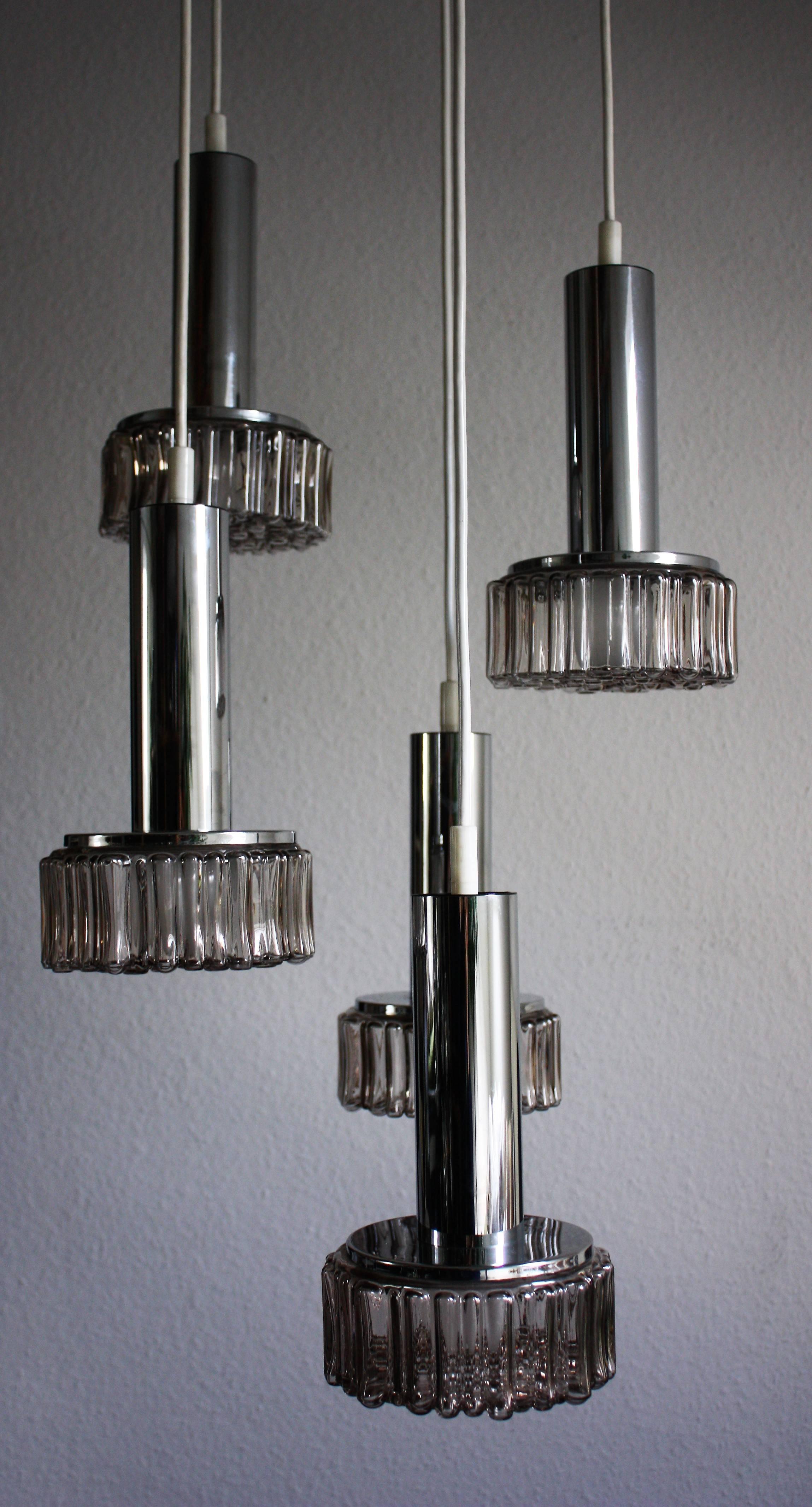 Large cascading five l-light pendant chandelier by Staff, 1970s, Germany.
Crystal bubble shades on the nickeled steel frame.
Catalogue number 9026/5
Height can be customized.
Socket: 5 x e27 for standard screw bulbs
  