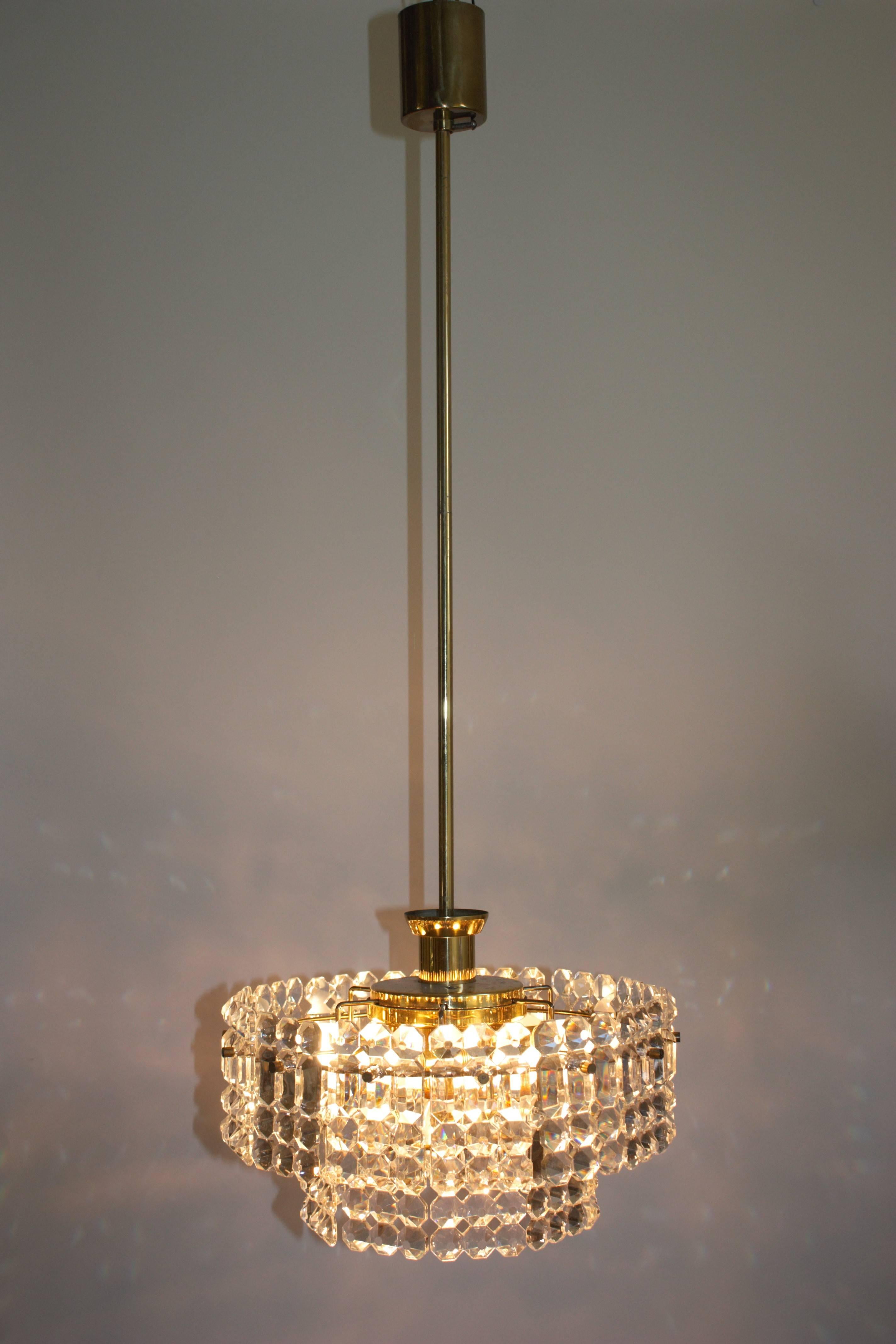 Elegant Mid-Century Chandelier by Kinkeldey Grip Crystal and Brass, 1960s 1