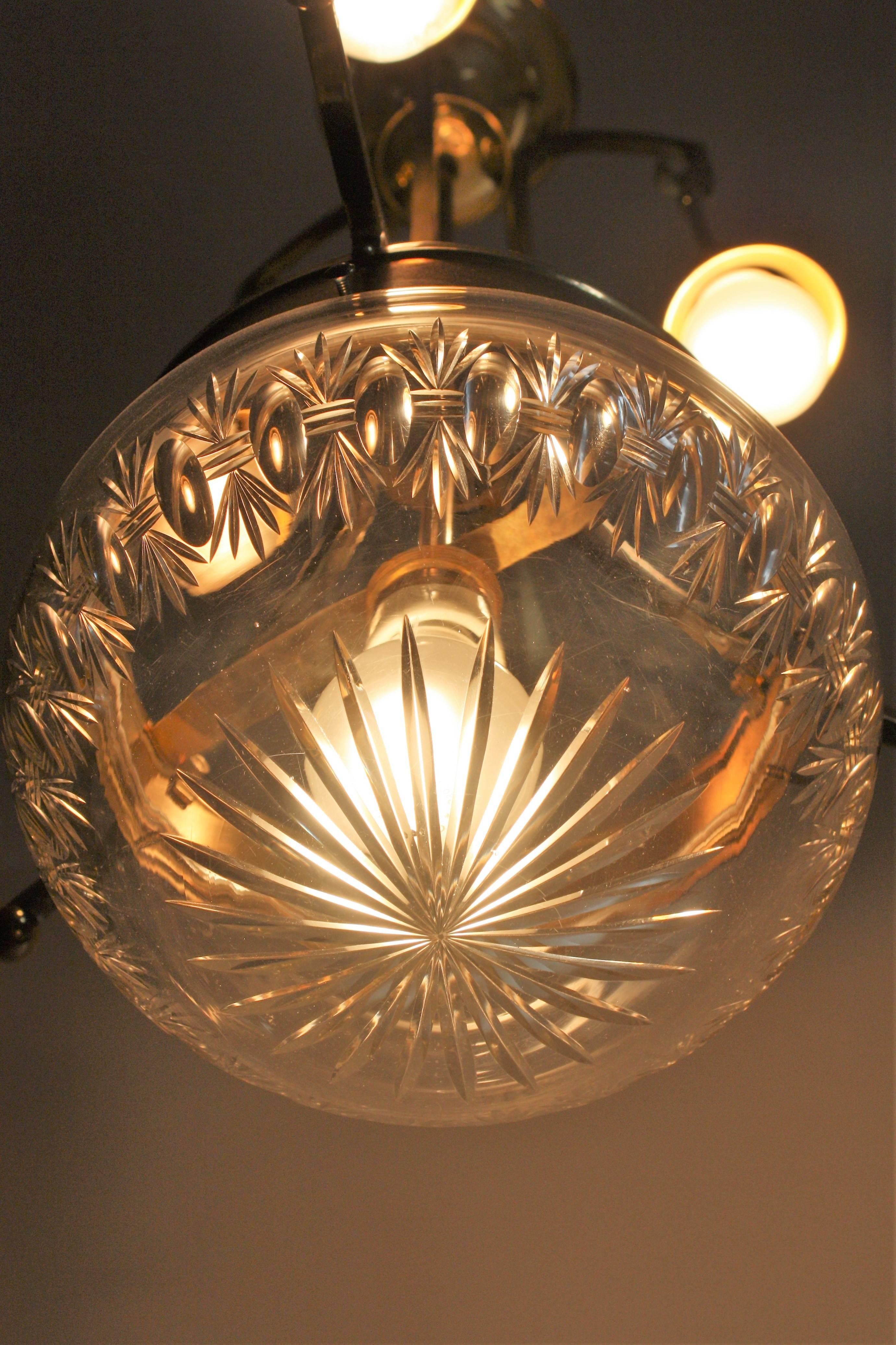 Art Nouveau Chandelier Brass and Crystal, circa 1900s In Excellent Condition In Wiesbaden, Hessen