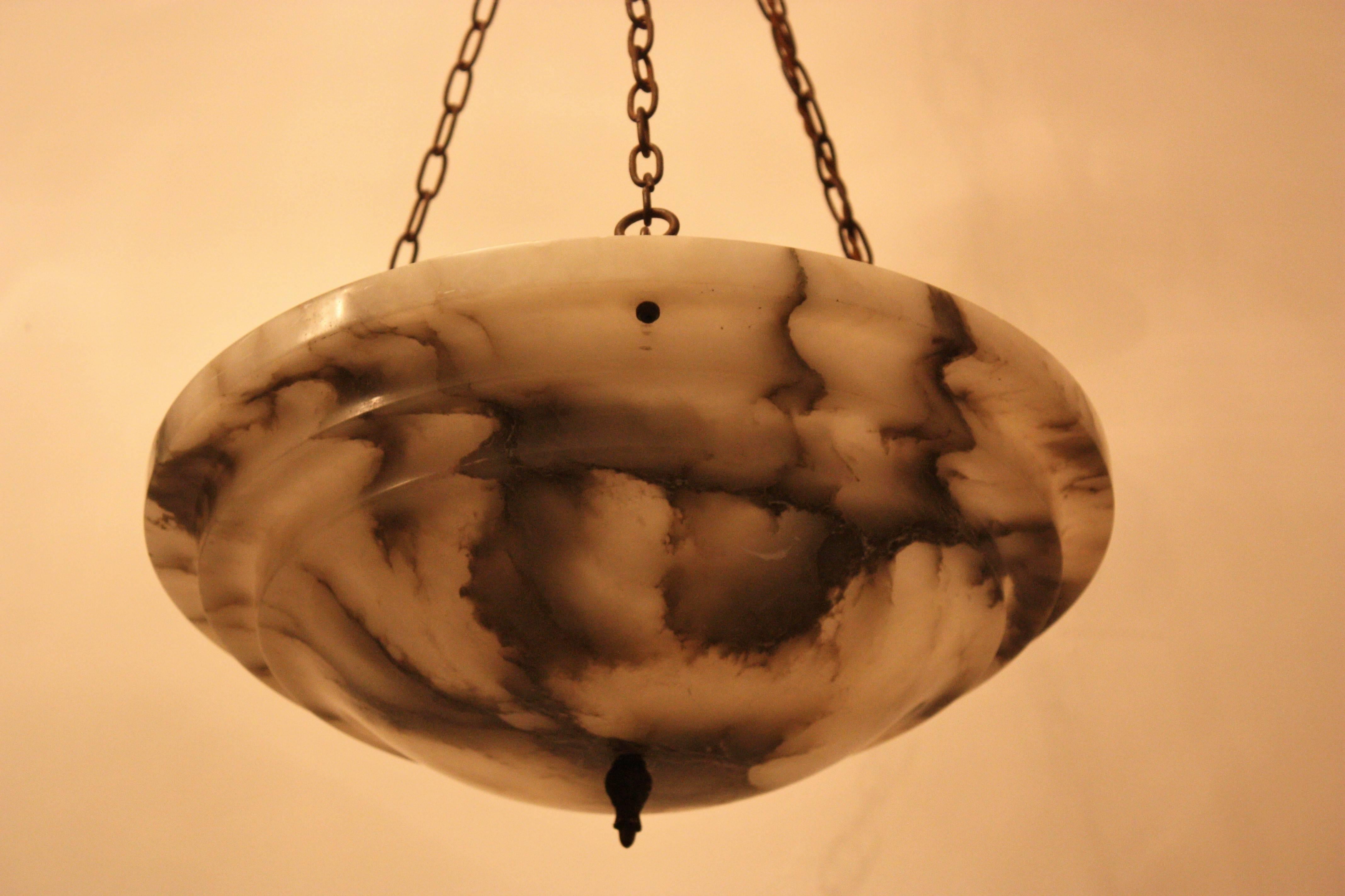 Art Deco Alabaster Pendant Chandelier, circa 1925 1