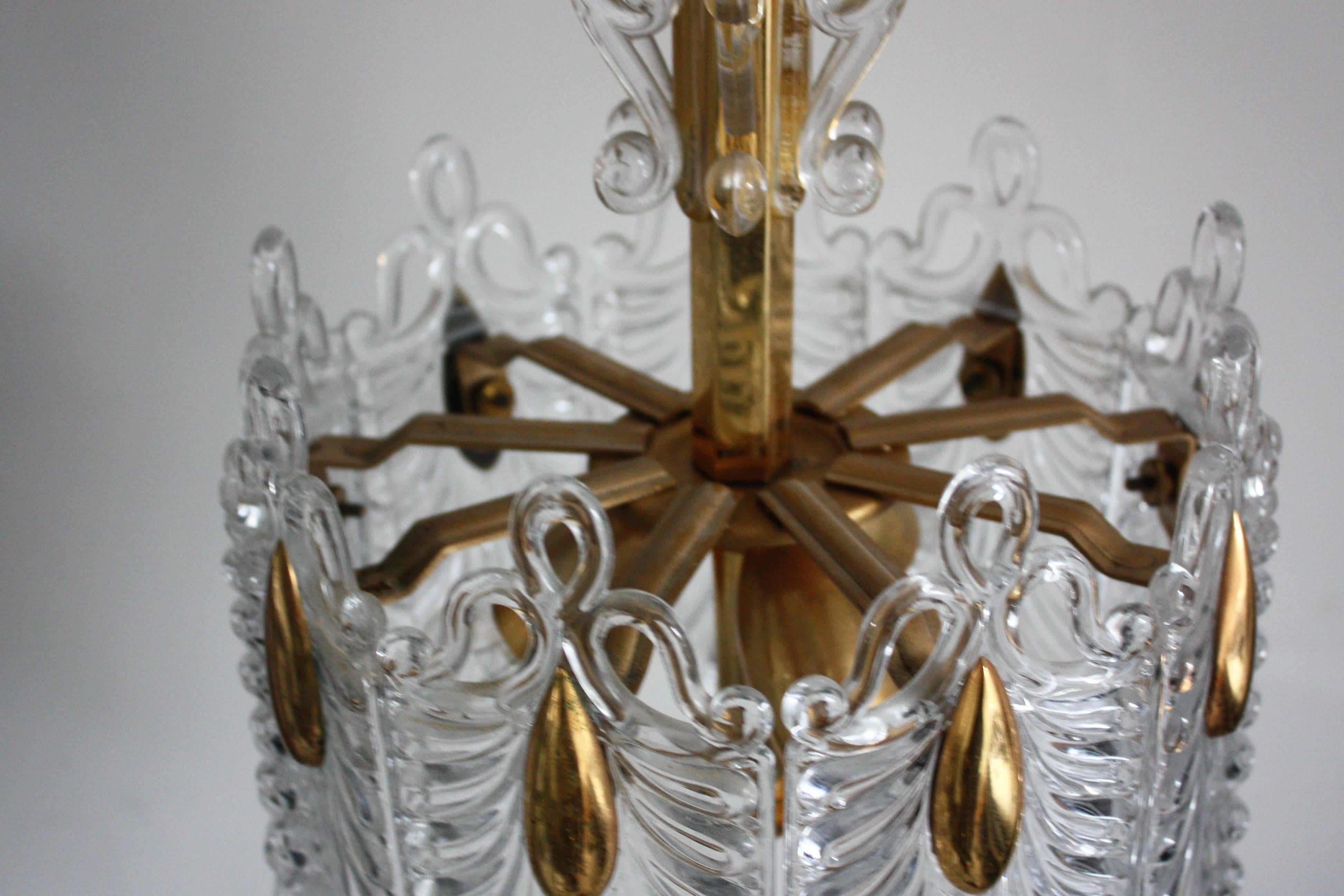 Fine Mid-Century Gilt Brass and Glass Chandelier by Kaiser, Germany, circa 1960s 1