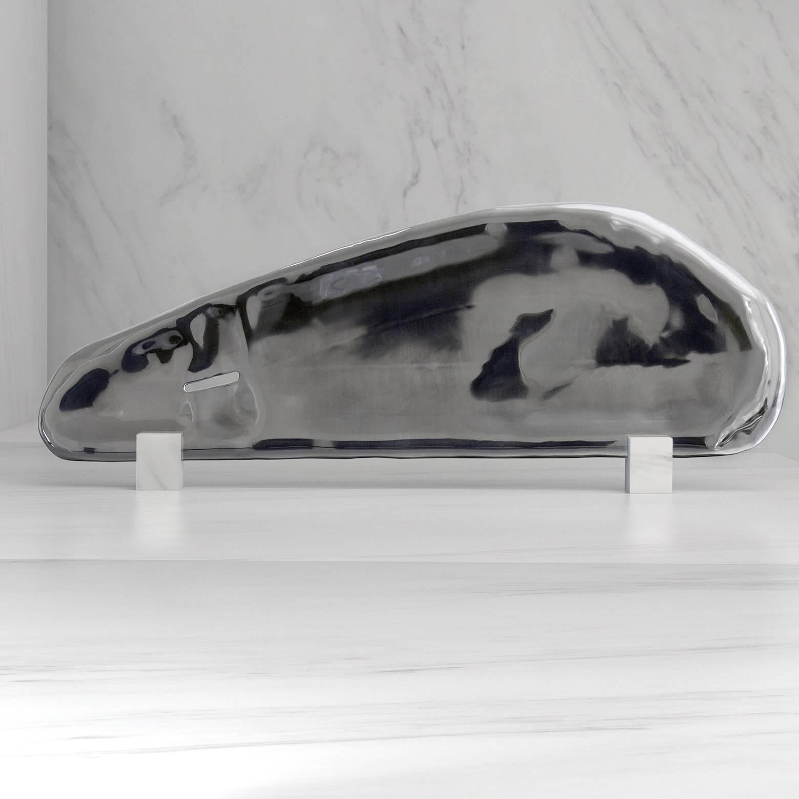 The perfect marble mounted chromed brass shelves for bath and shower areas with a delicately sculptured surface that helps water to flow. Available in different sizes and finishes. Bracket material may vary on request