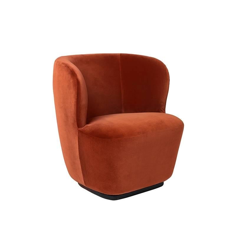 Upholstery Contemporary Stay Lounge Chair in Cotton Velvet with an Optional Swivel