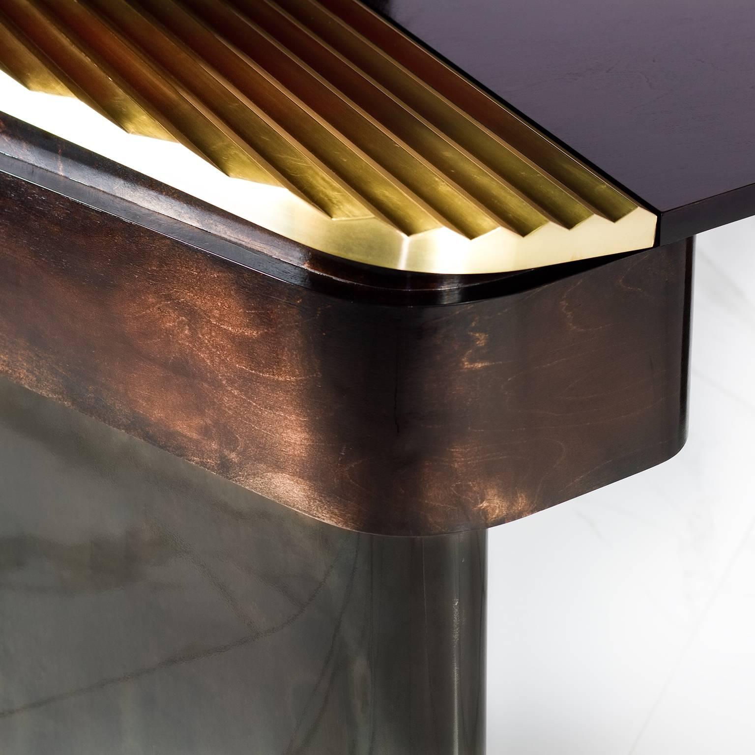 Contemporary Elegantly Styled Modern Mahogany Veneer and Brass Writing Desk