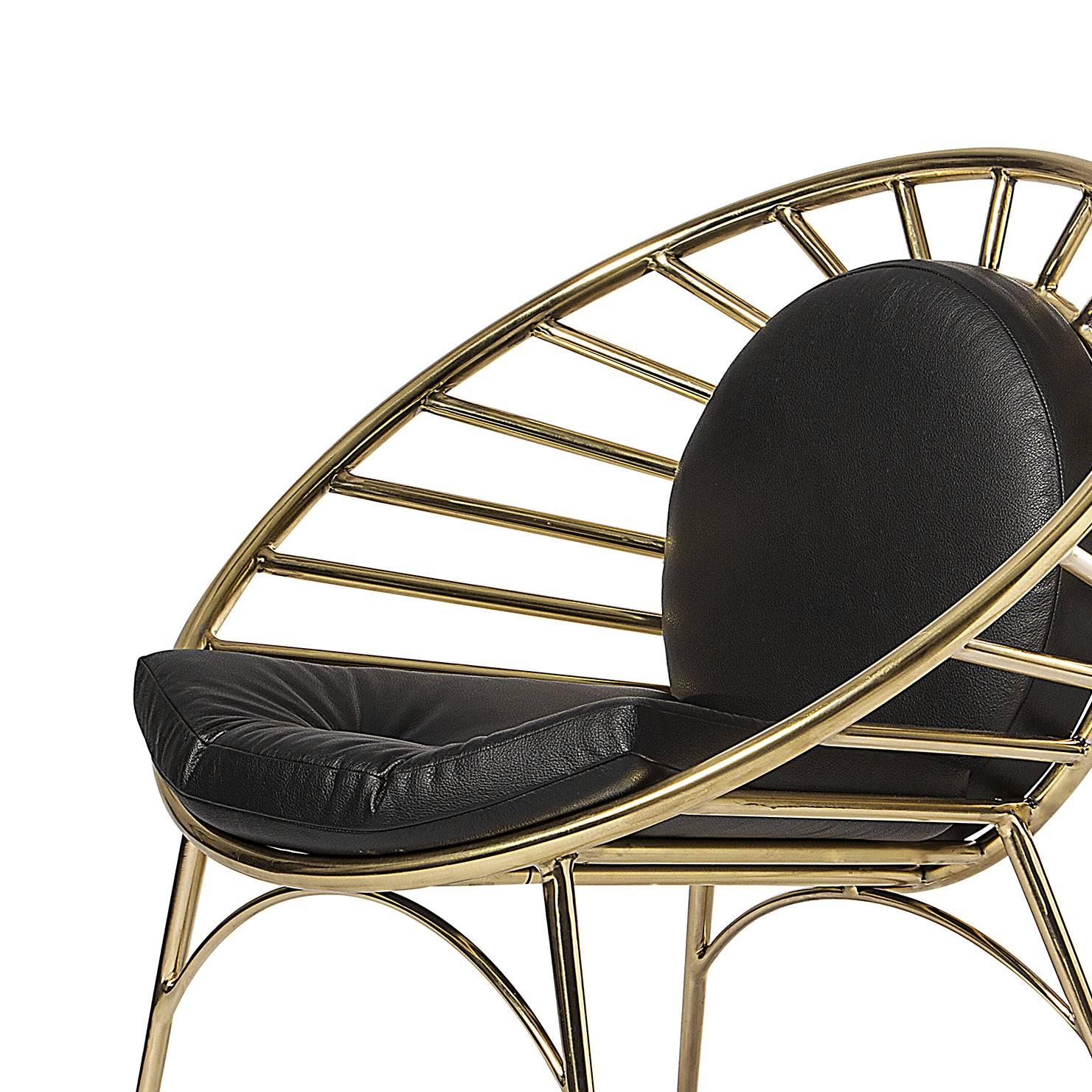 Hollywood Regency Style Tubular Brass and Leather Lounge Cocktail Chairs In Excellent Condition In Paris, FR