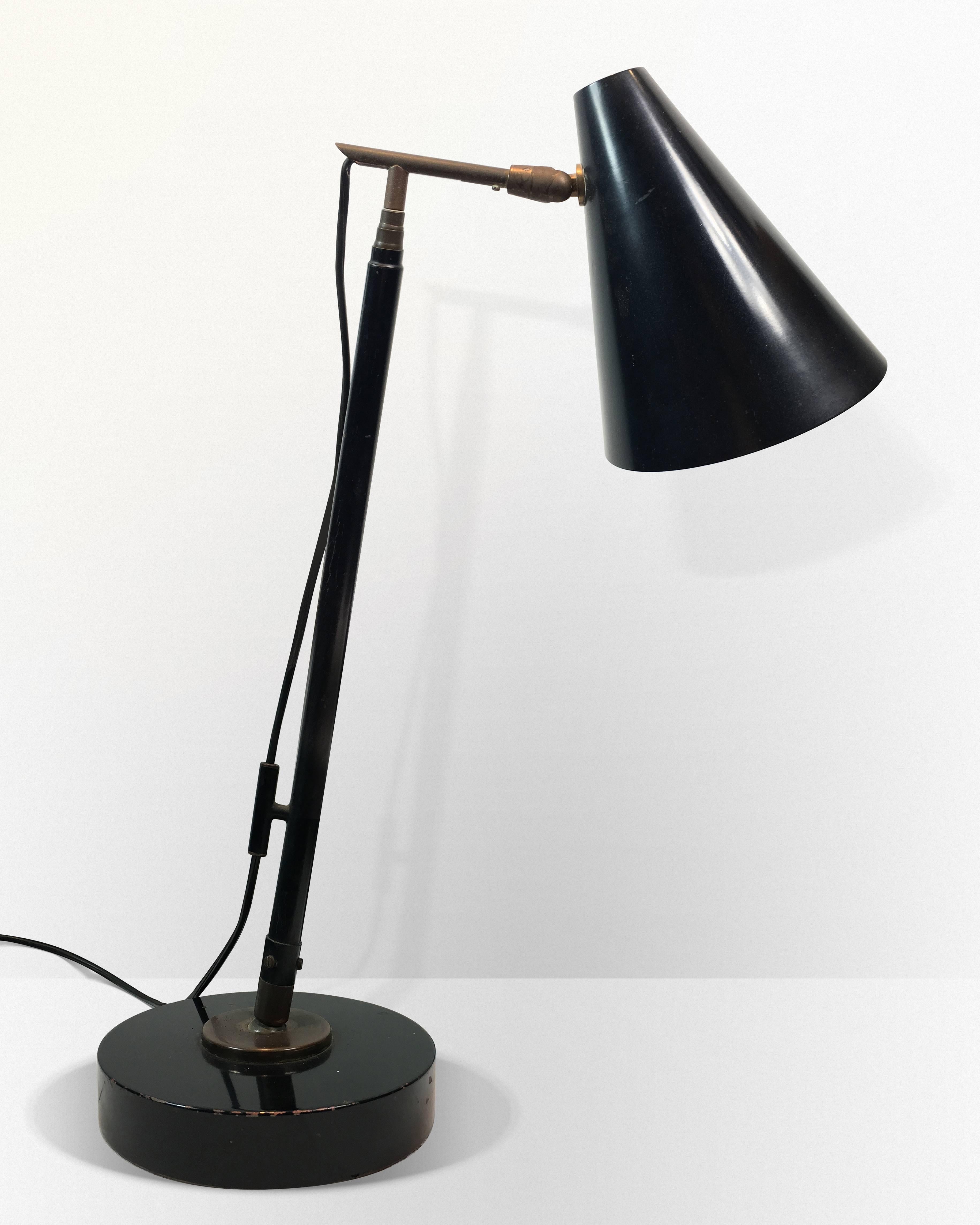 oluce floor lamp