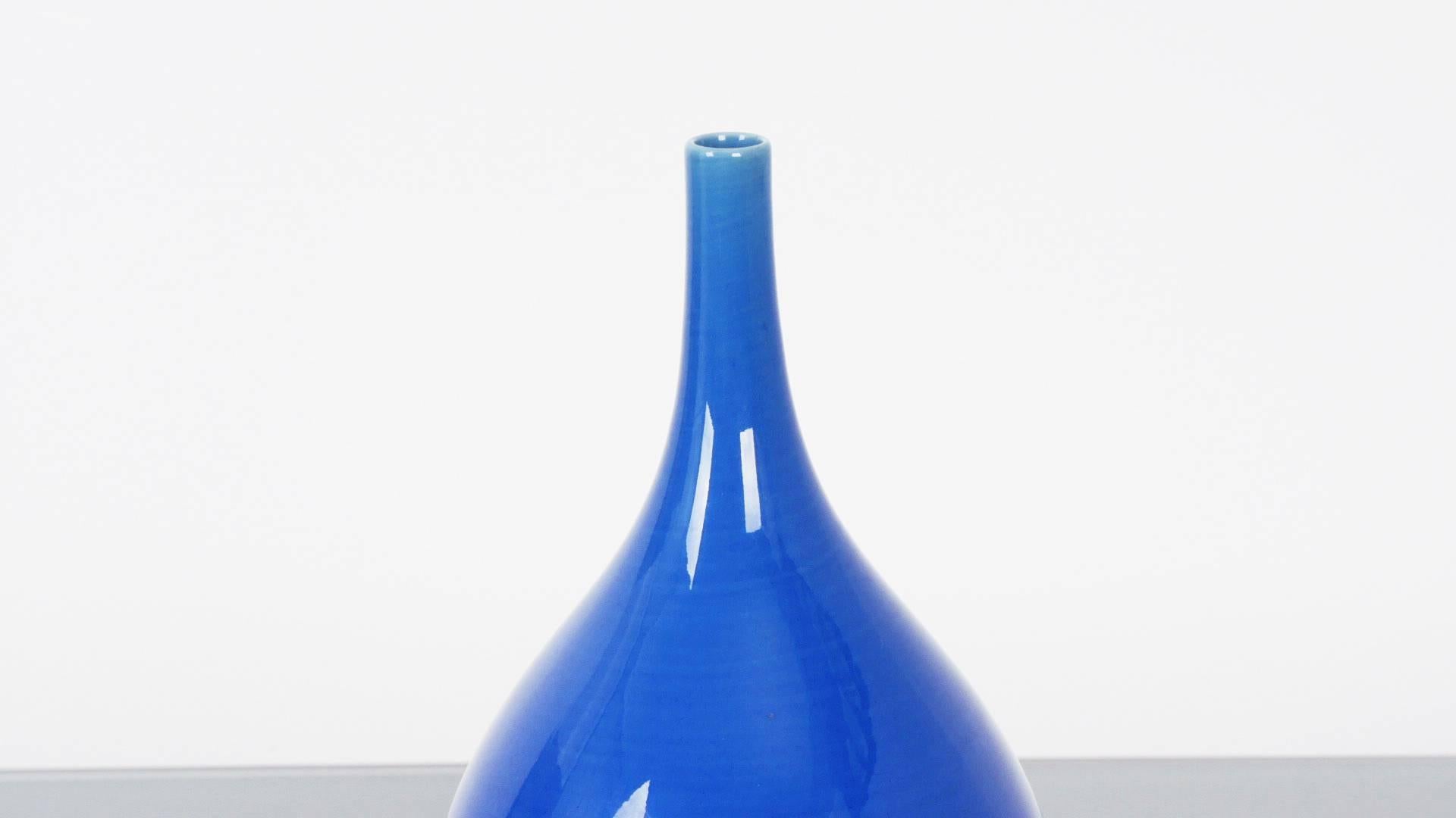 Scandinavian Modern Carl Harry Stalhane Elegant Blue Drop Vase