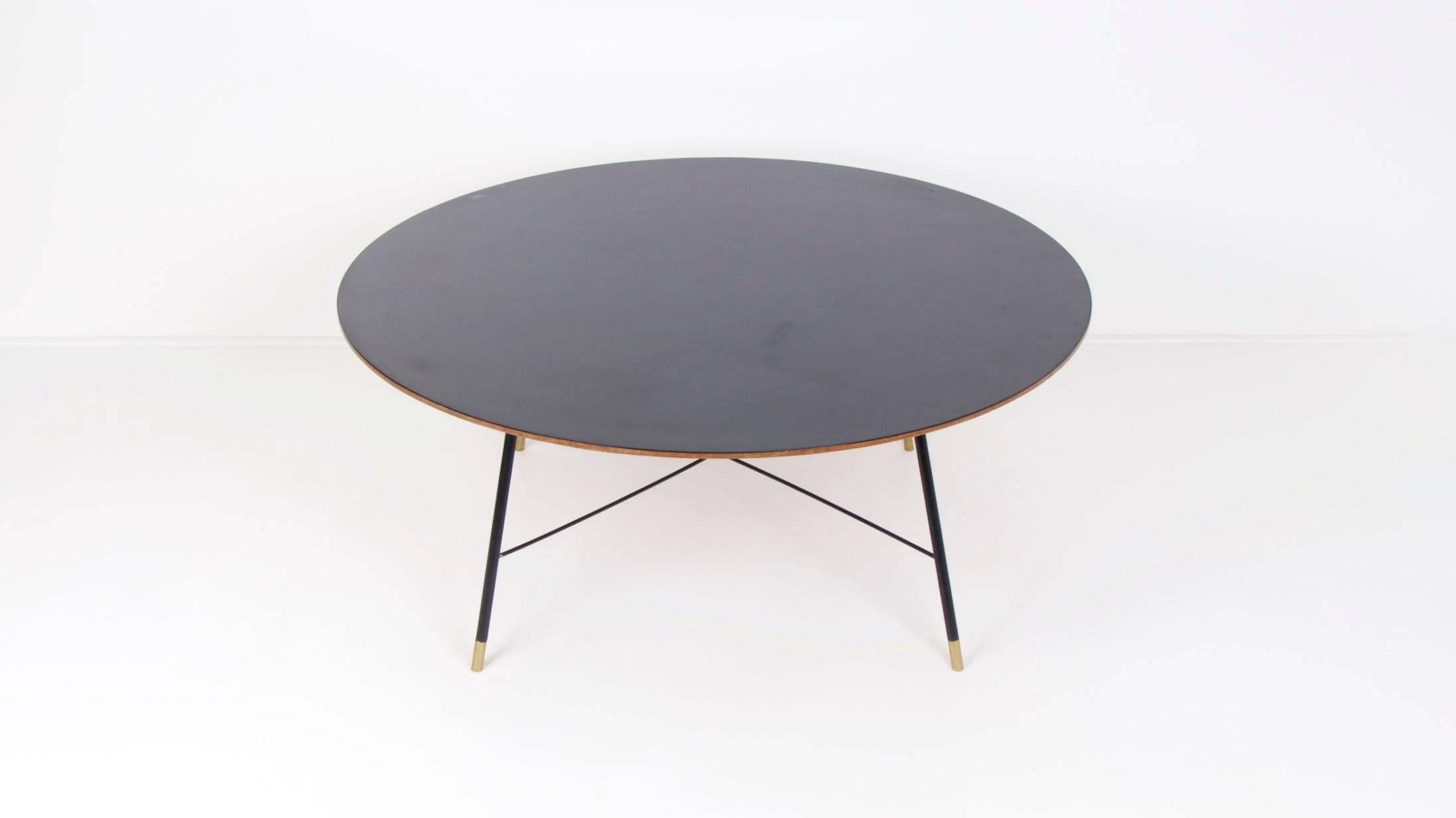 Mid-Century Modern Ico Parisi Circular Coffee Table for Cassina, circa 1950 For Sale
