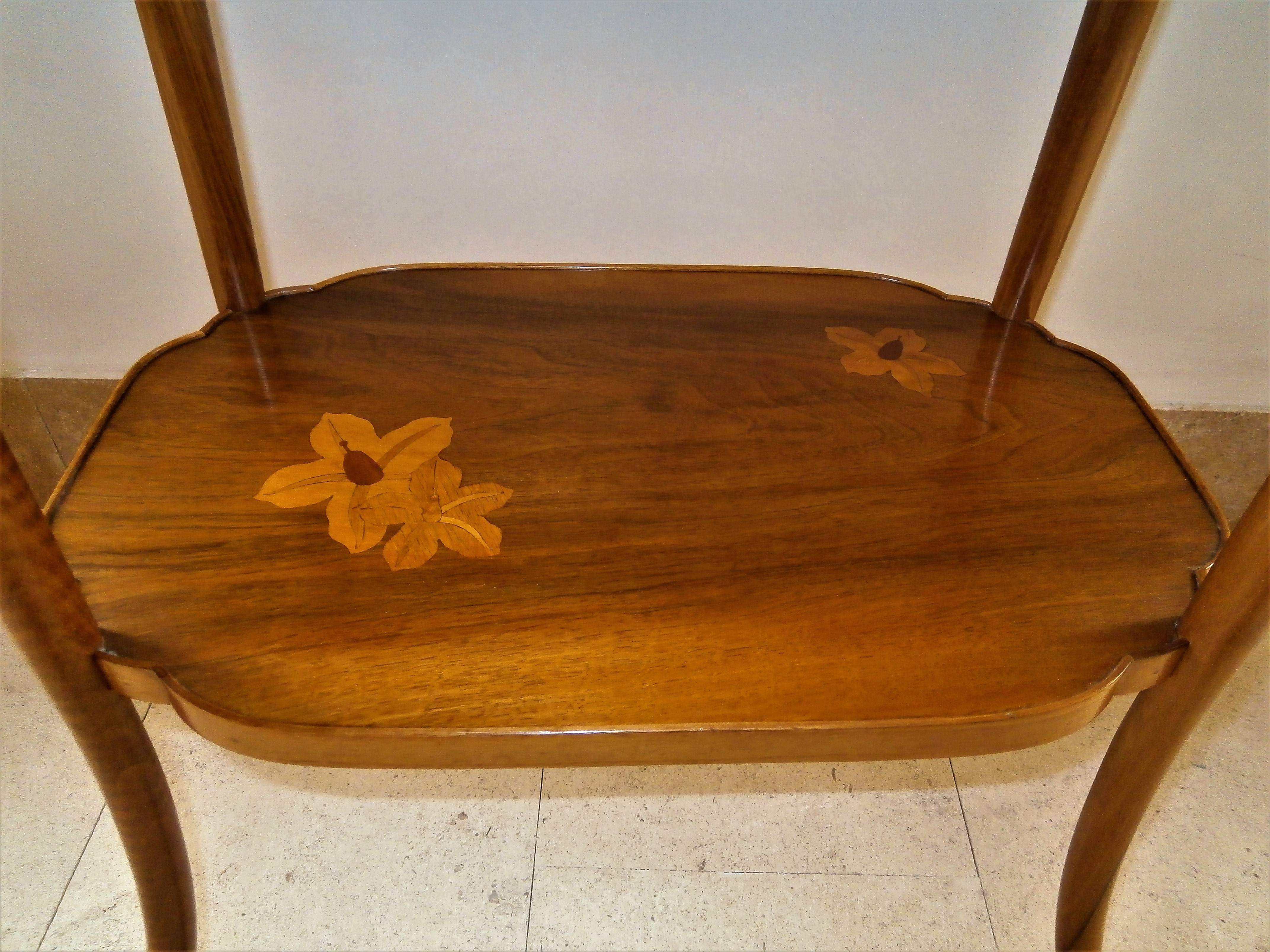 French Art Nouveau marquetry gueridon table, inlaid signed in a Japanese way by Gallé,

France, circa 1900.
  