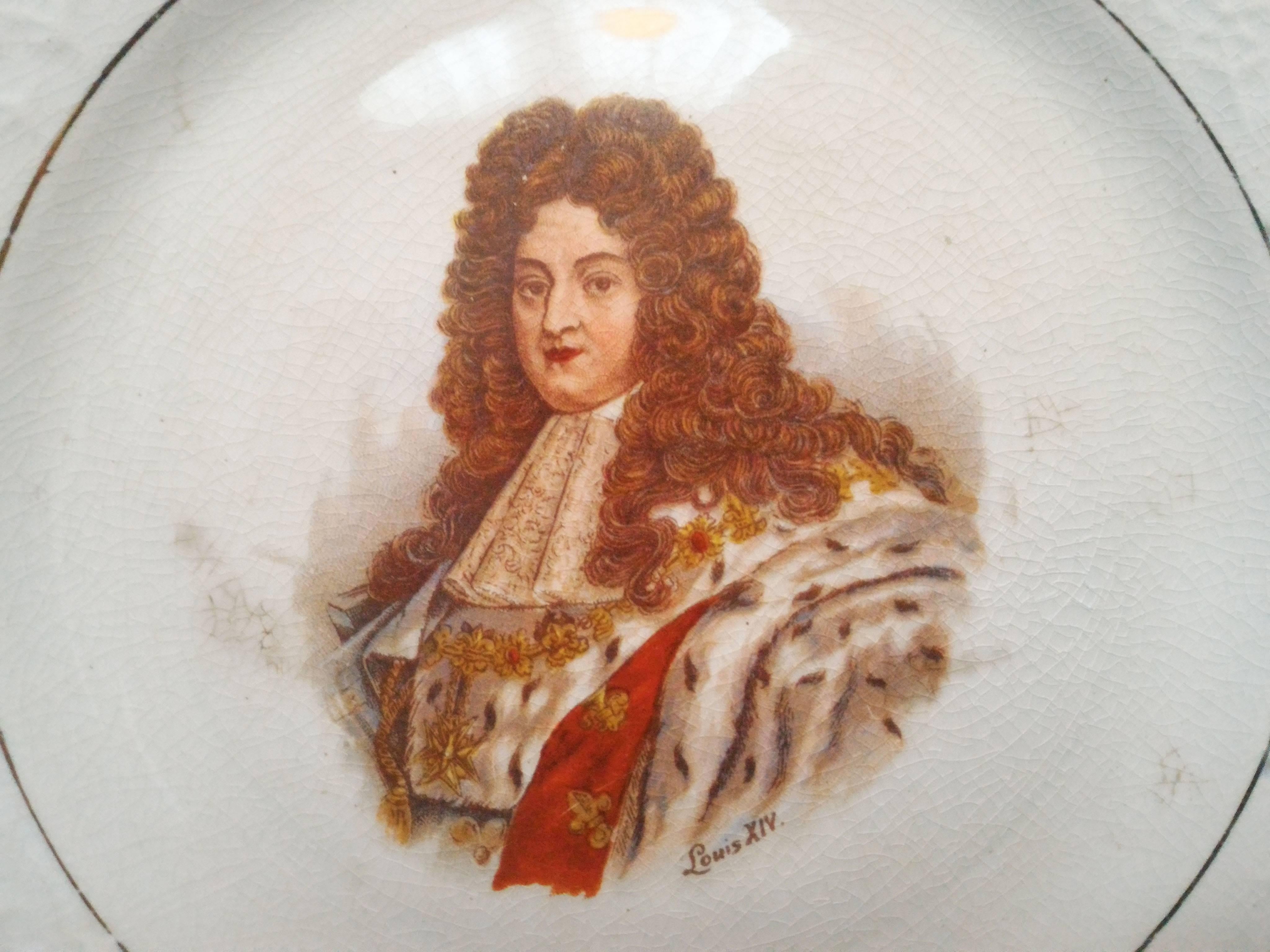 Beautiful, historic set of five plates, decorated with some of the most famous French Royal portraits of Kings and Queens.

Signed by Lebacqz Bouchart

France, circa 1900

Diam 18 cm

King Louis XIV 
King Phillipe d'Orleans
King Louis