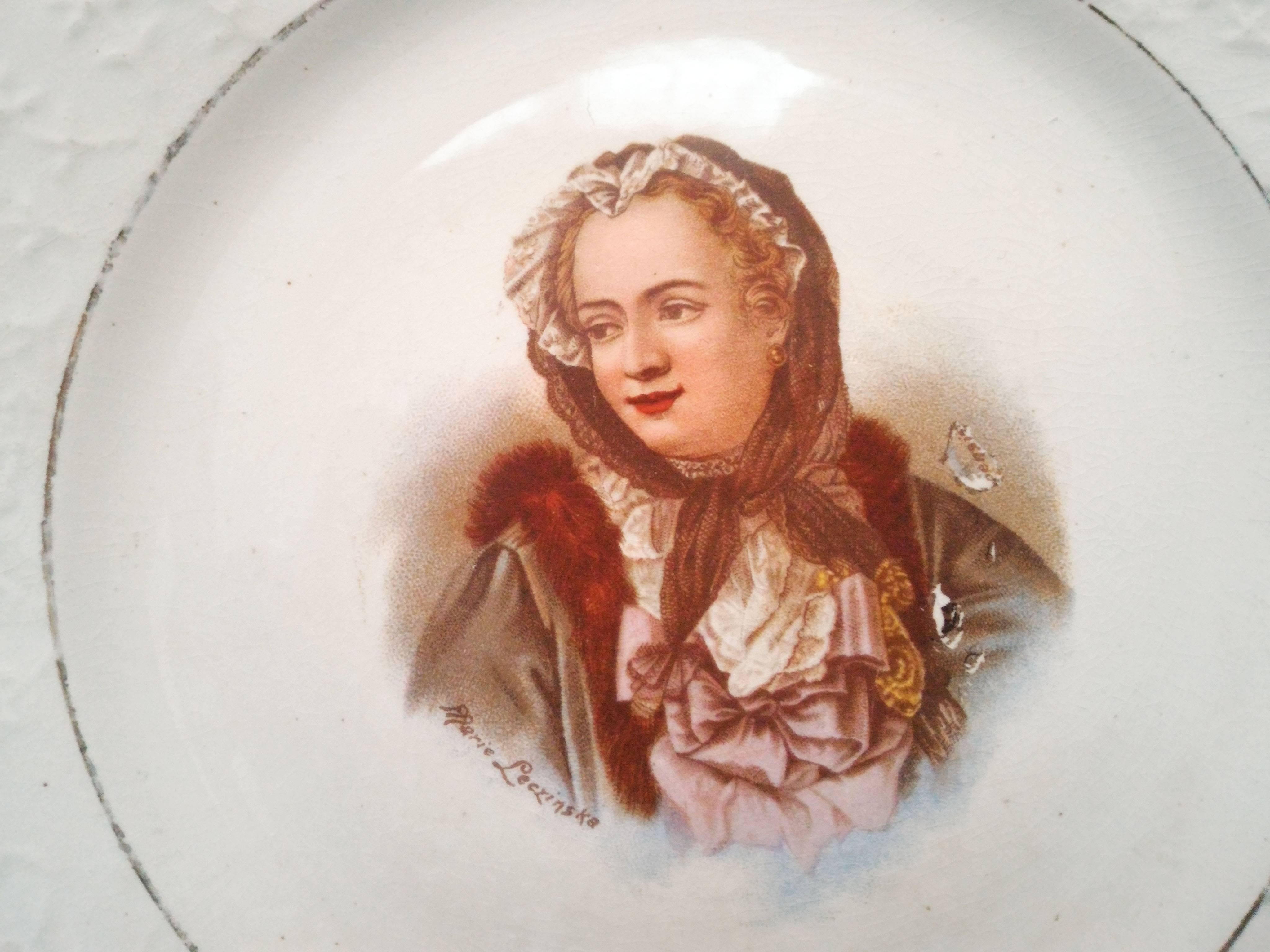 20th Century Set of Five Decorative French Royal Portraits Plates, Signed by Lebacqz Bouchar