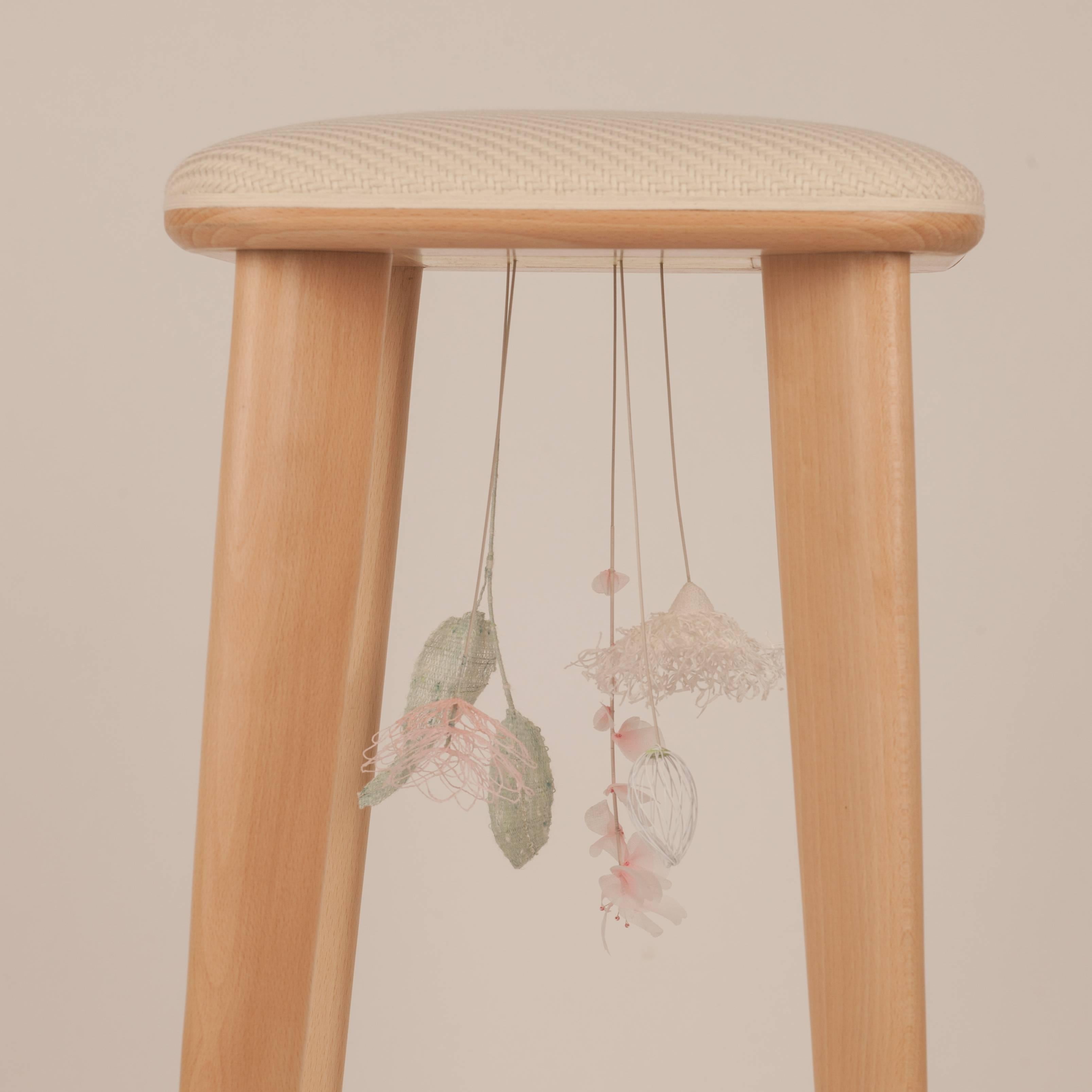 XXIe siècle et contemporain Tabouret de cuisine haut de gamme du 21e siècle en bois de hêtre et fibres de lin en vente