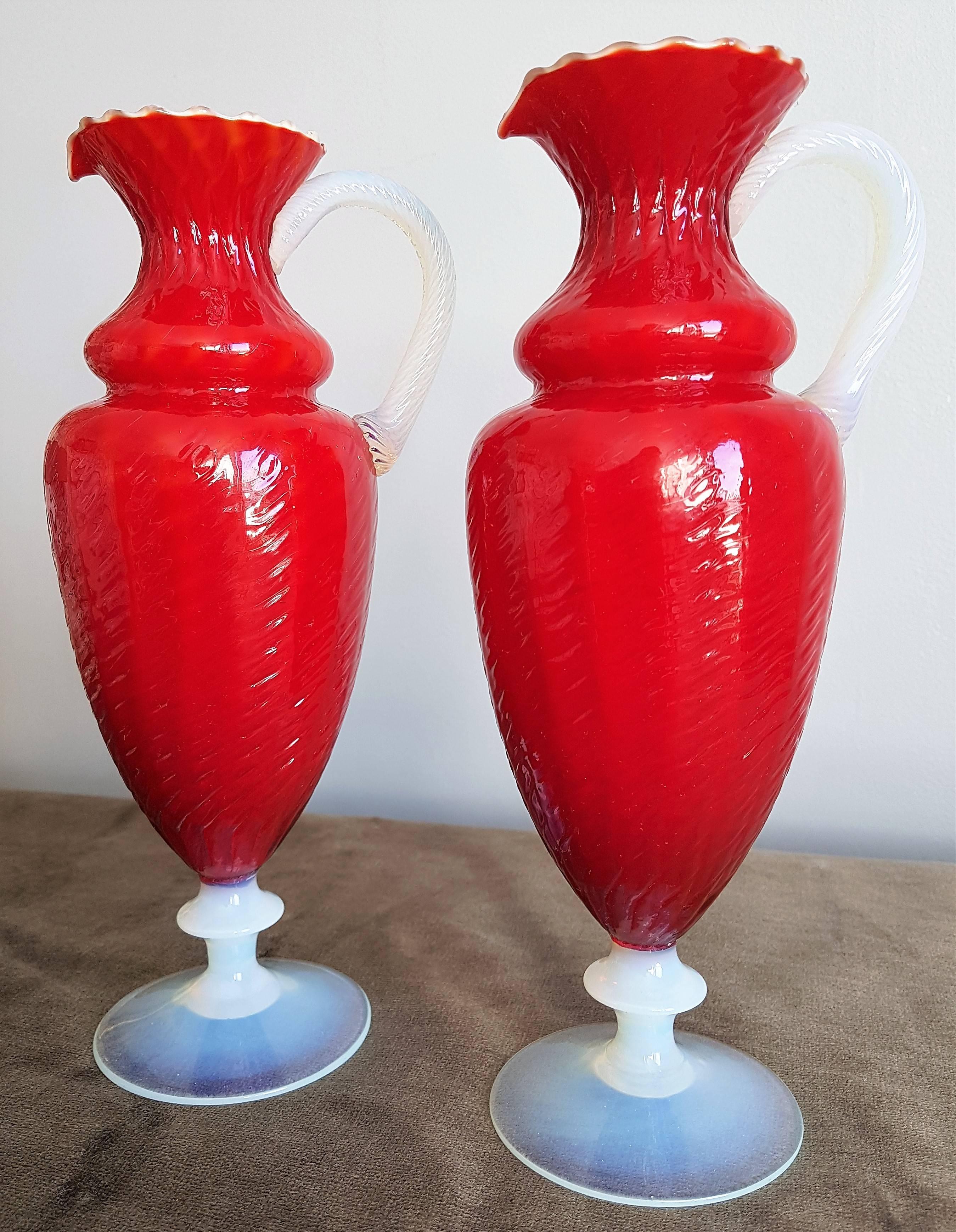 Late 19th Century Pair of Napoleon III Refined Red and White Opaline Vases Pitchers, France