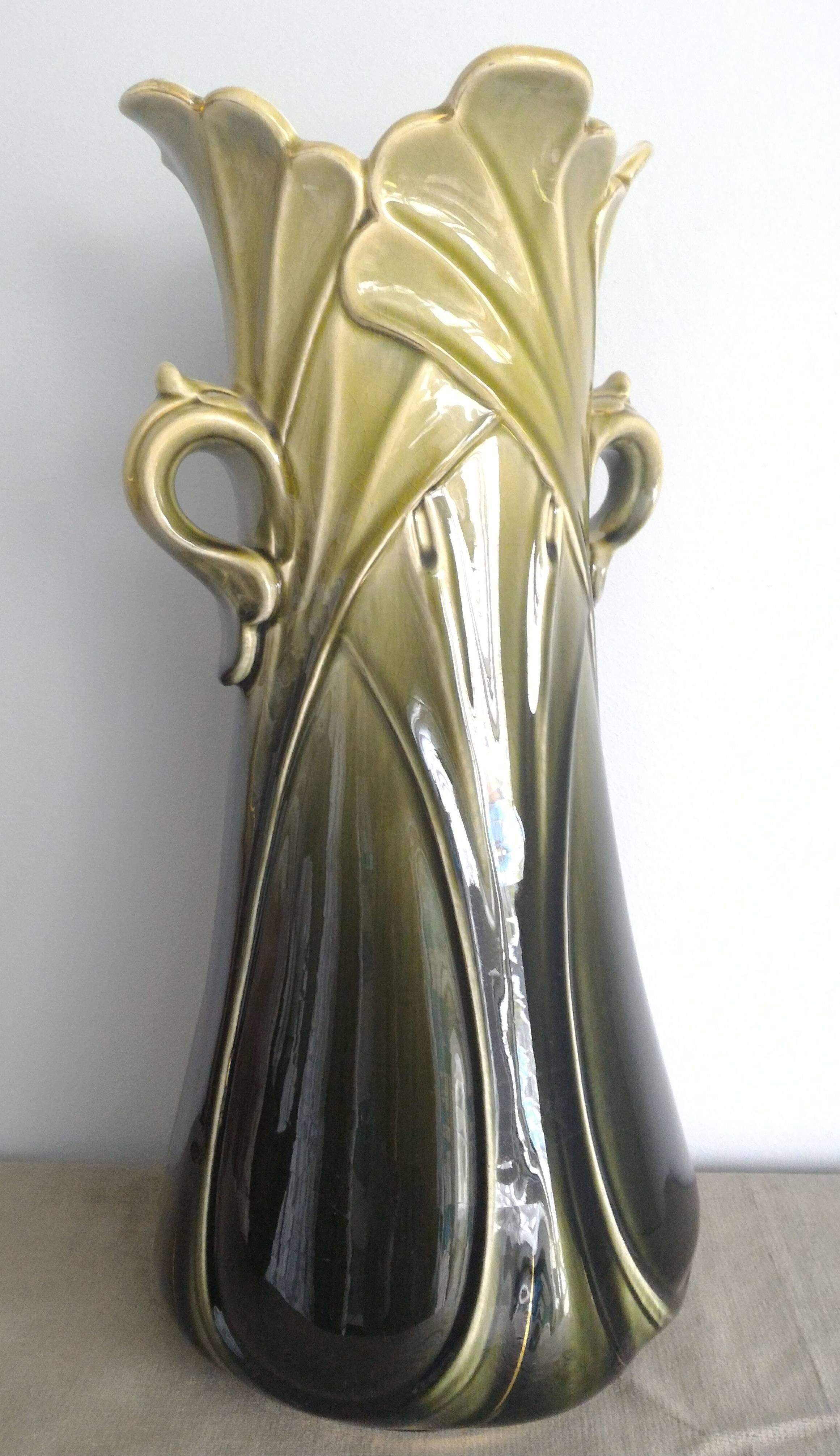 hector guimard vase
