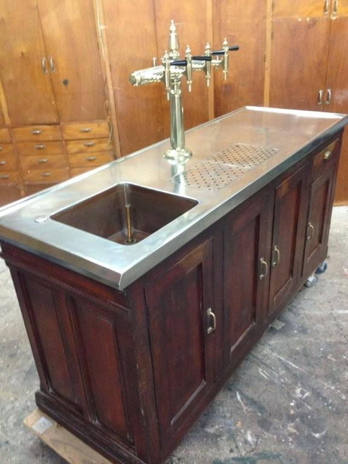 art deco bar counter