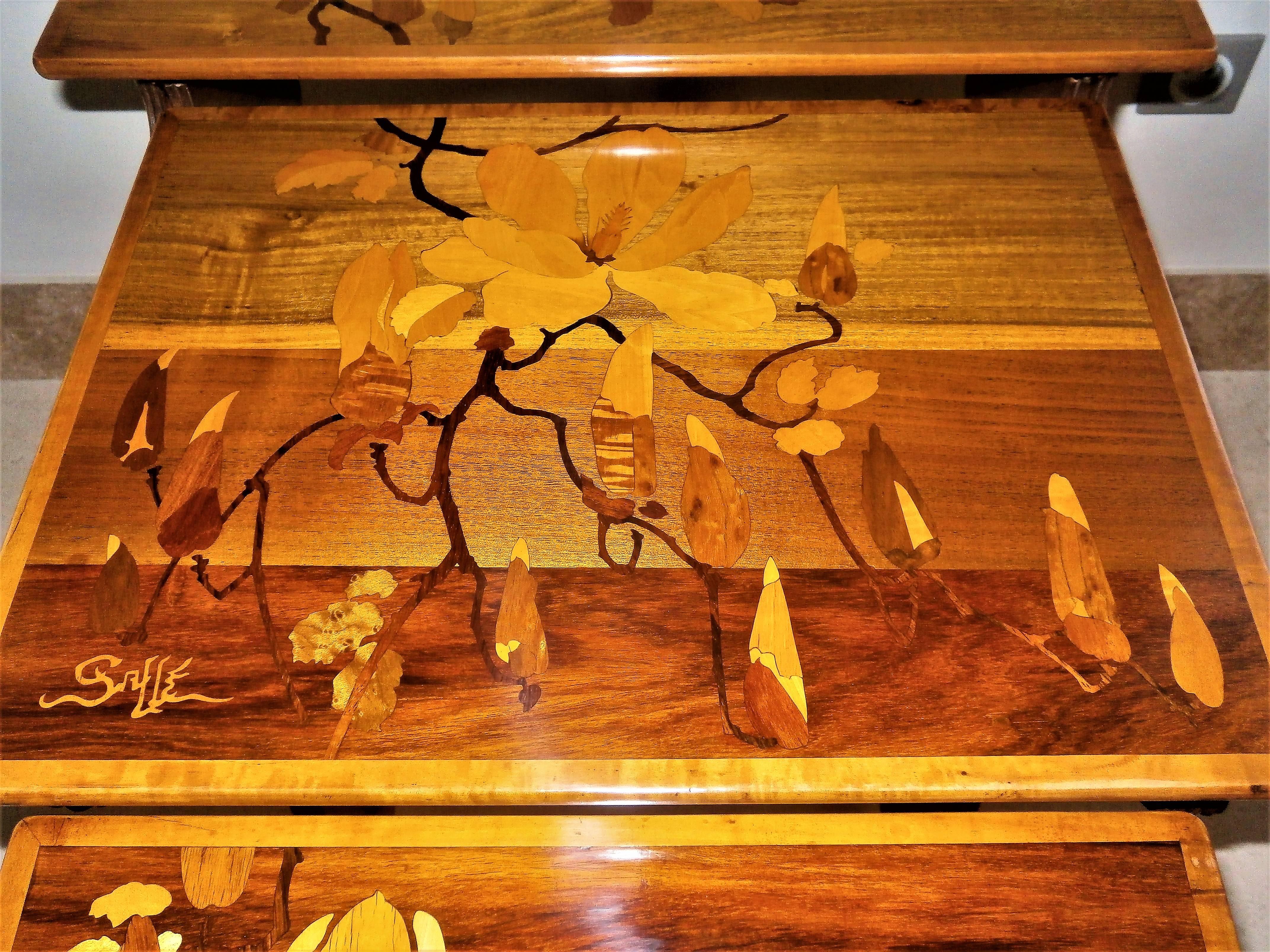 Early 20th Century Stunning Art Nouveau Marquetry Nesting Tables Signed by Gallé