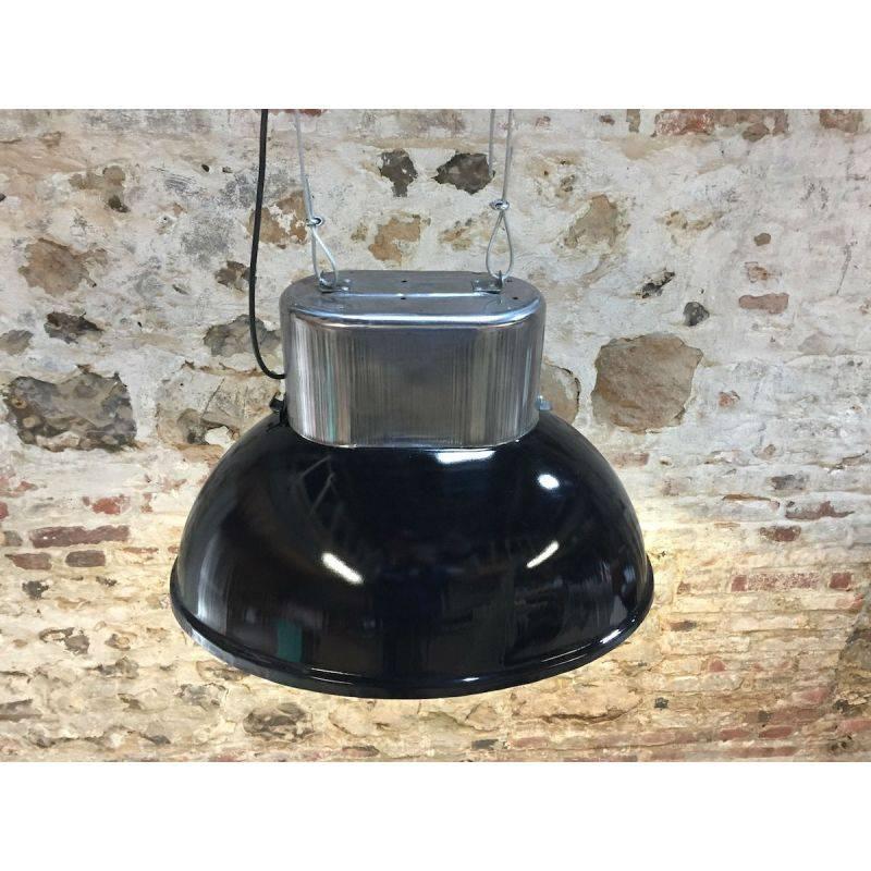 Industrial Vintage European Original Steel Pendant Black Lamps In Excellent Condition In Paris, FR