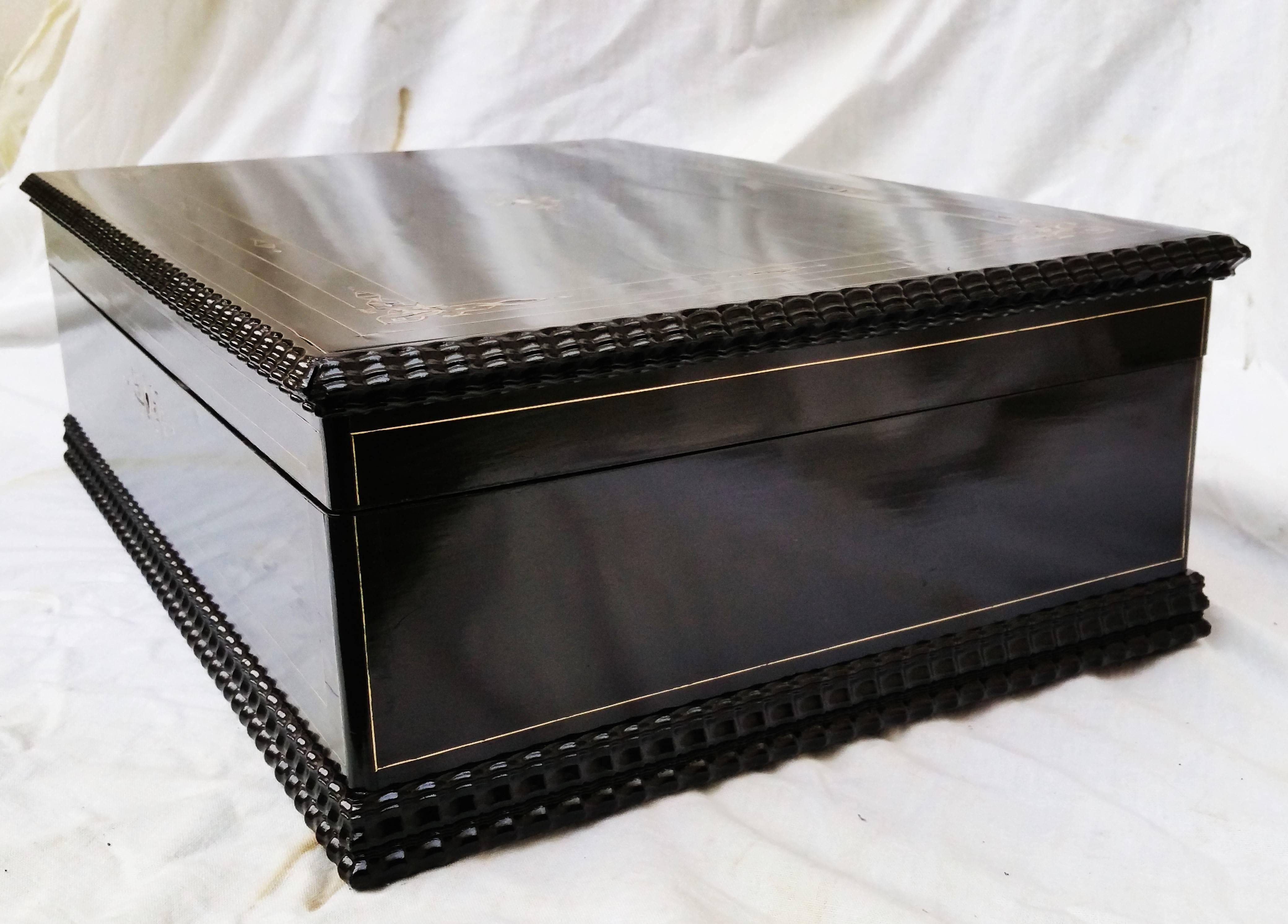 big jewelry boxes