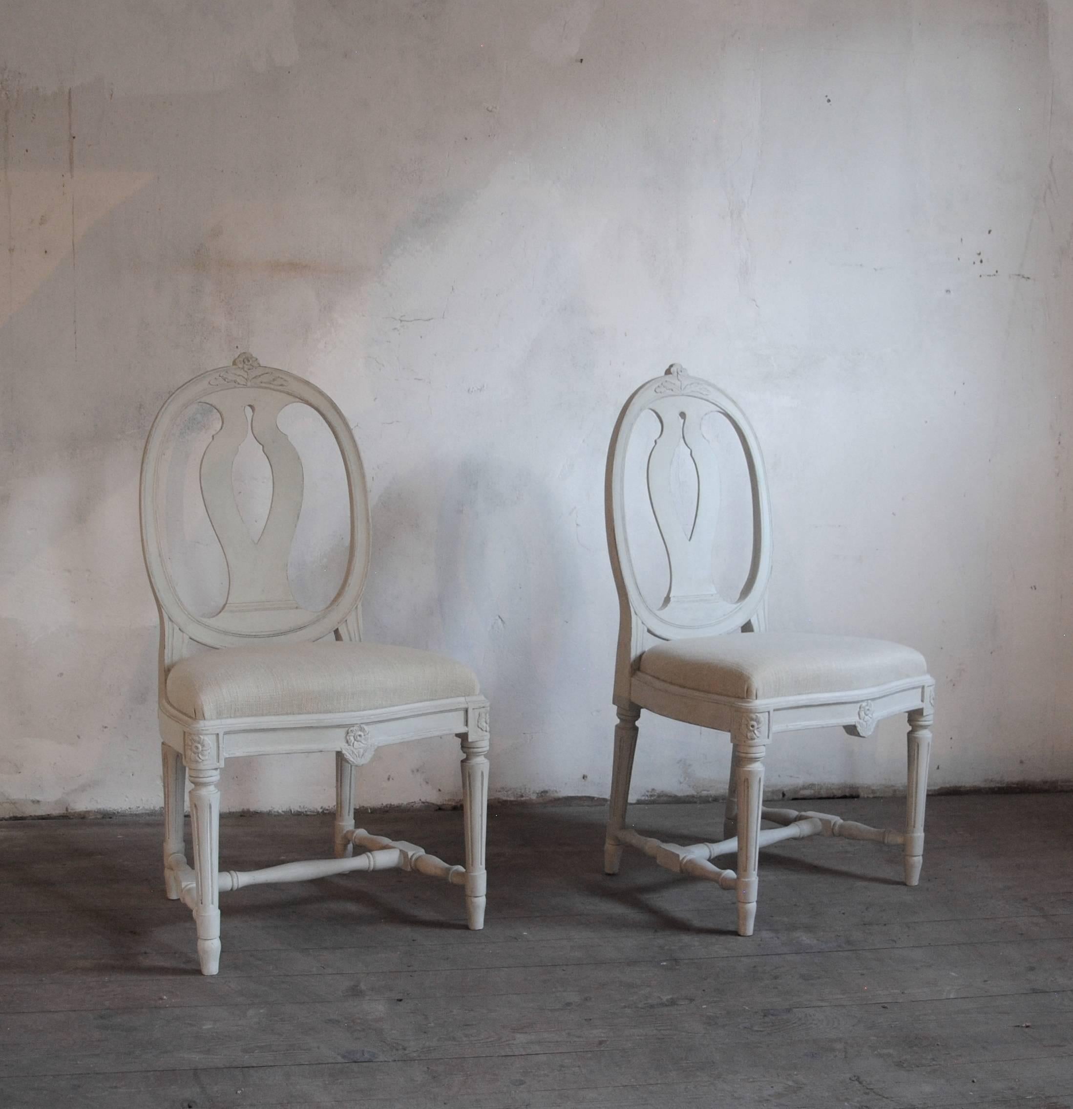 Pair of Antique Gustavian Style Side Chairs In Good Condition In Jesteburg, DE