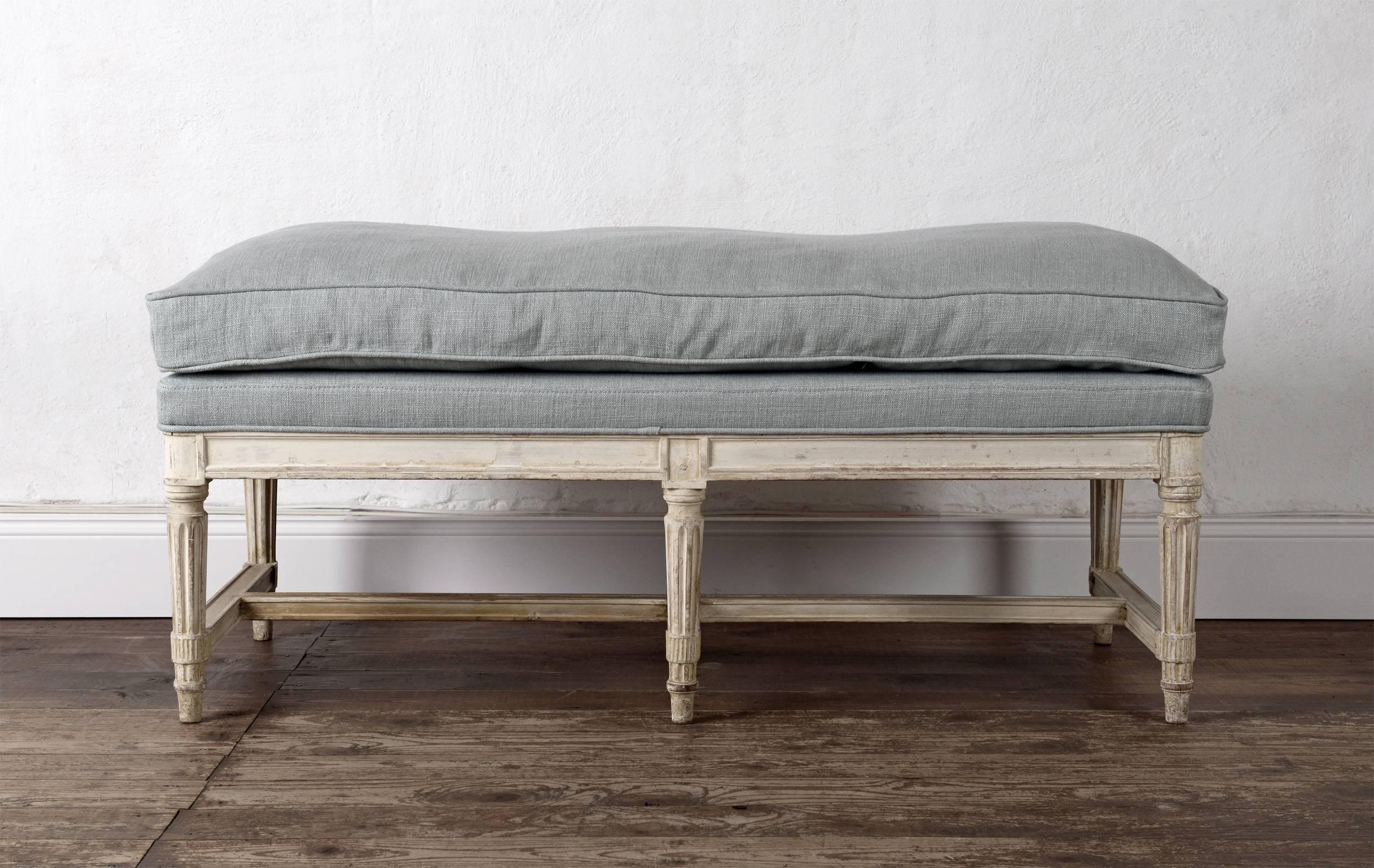 French Louis XVI Banquette in Original Paint, Signed with Royal Provenance, circa 1787
