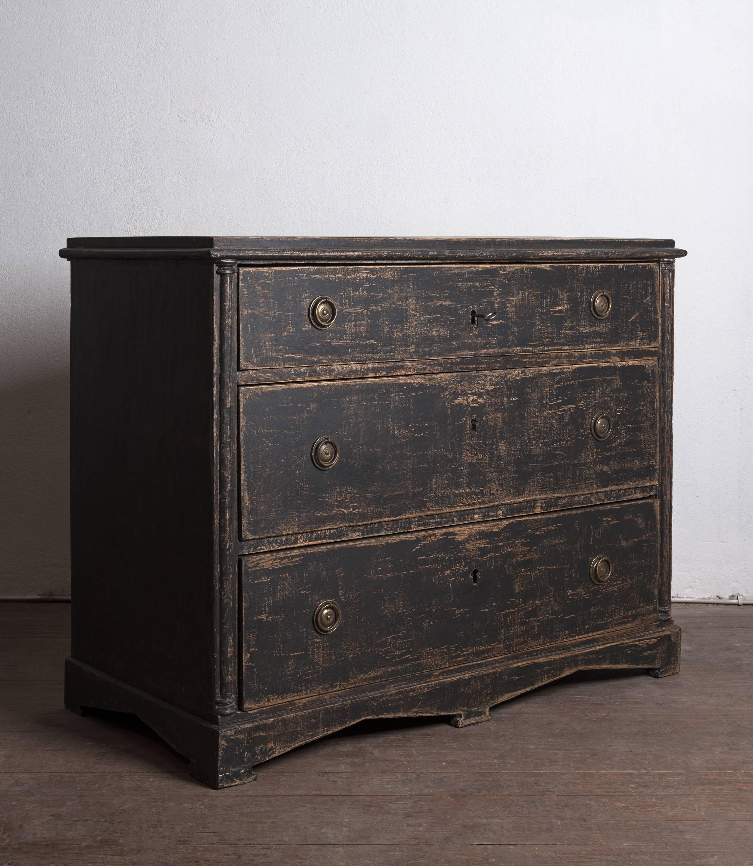 Swedish Early 19th Century Late Gustavian Chest of Drawers 2