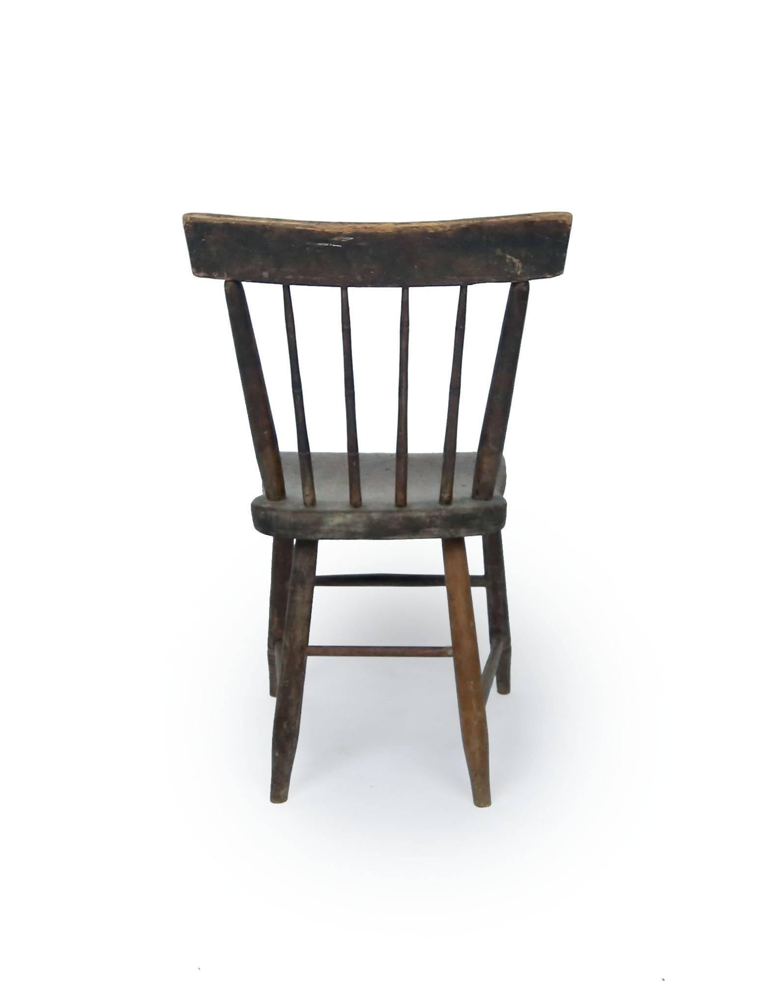 Amerikanischer Windsor-Stuhl des frühen 19. Jahrhunderts (amerikanisch) im Angebot