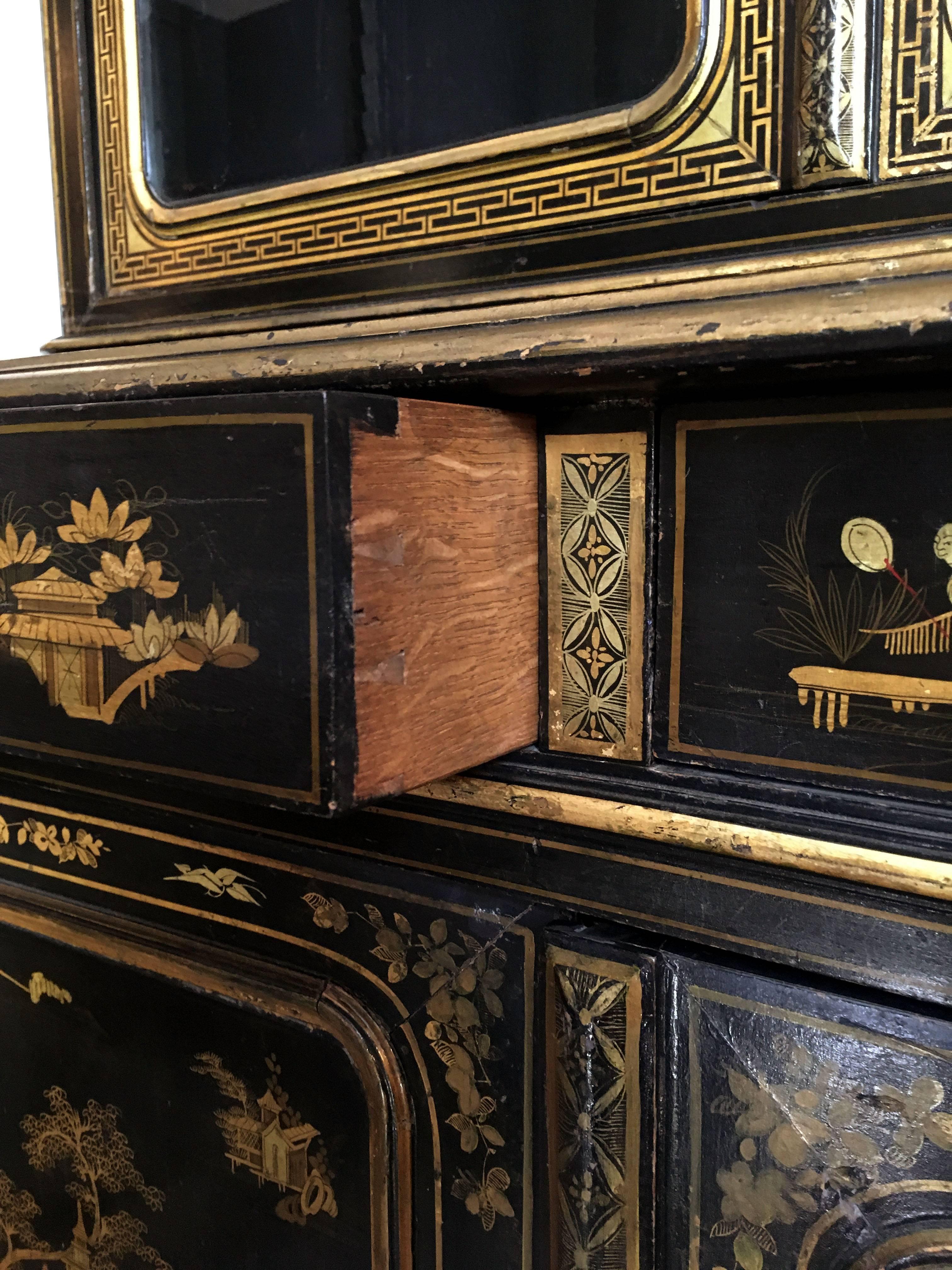 19th Century Chinoiserie Parcel Gilt Bookcase and Cabinet 3