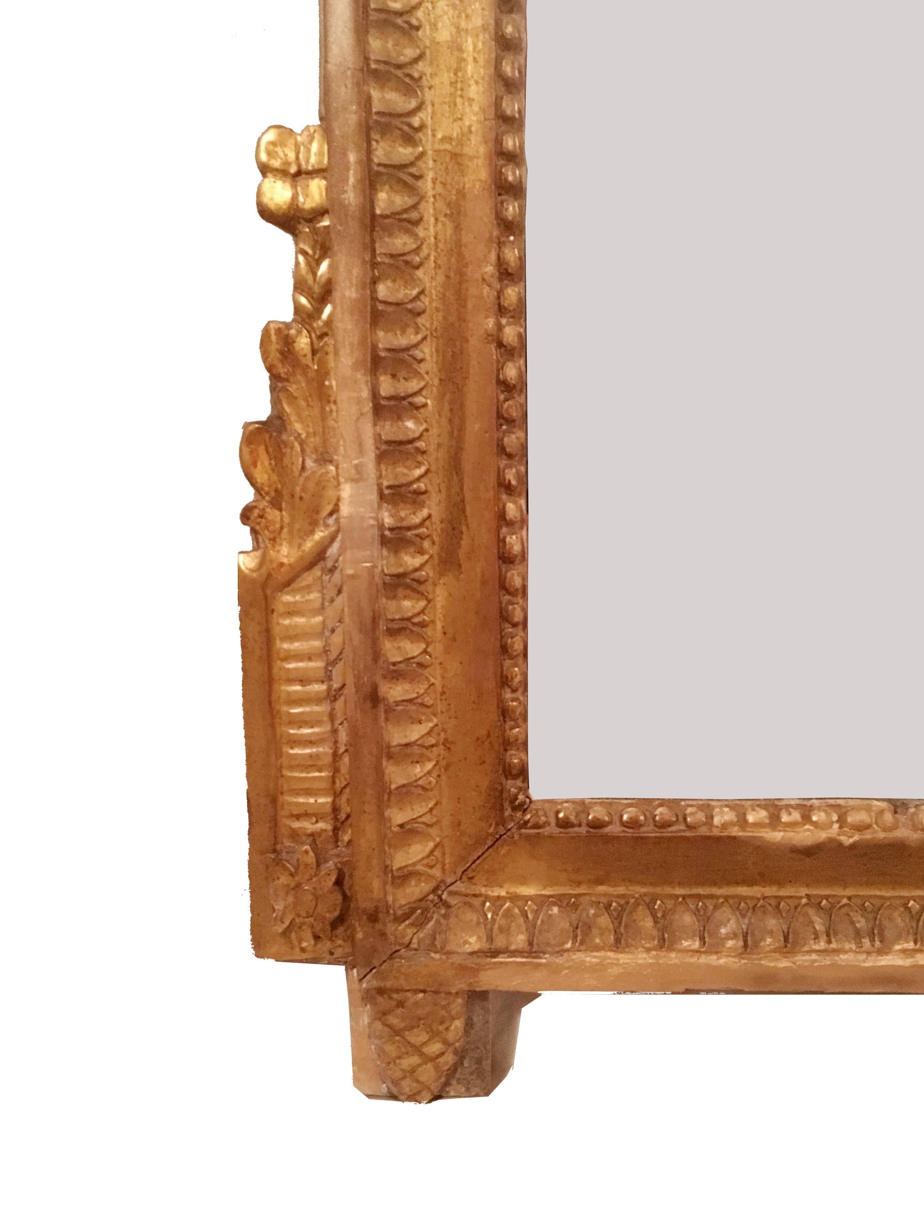 Late 18th Century French Neoclassical Giltwood Mirror Looking Glass with Crown 1