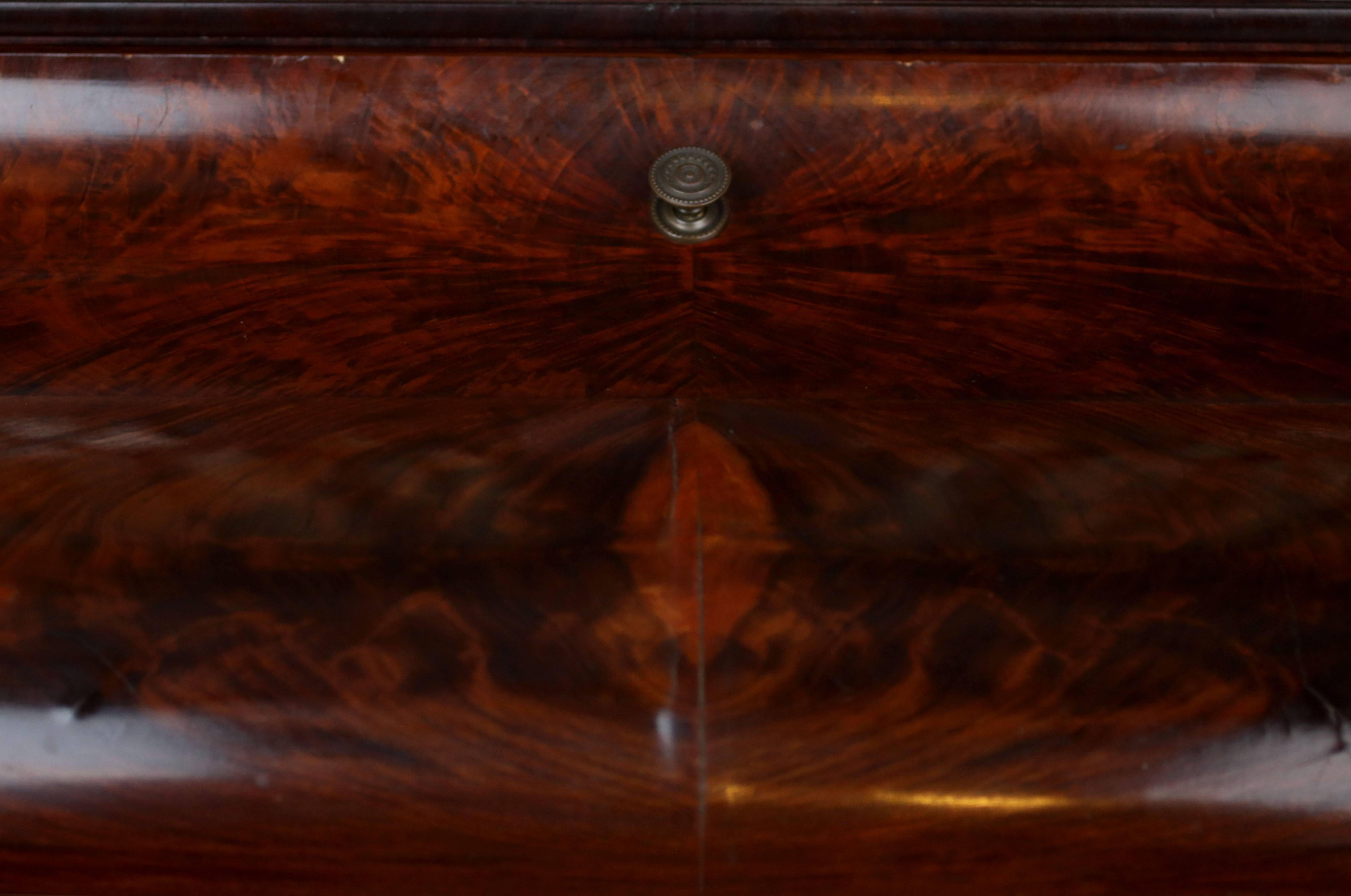 Early 19th Century Duncan Phyfe Grecian Plain Style Mahogany Secretary Bookcase In Good Condition In Brooklyn, NY