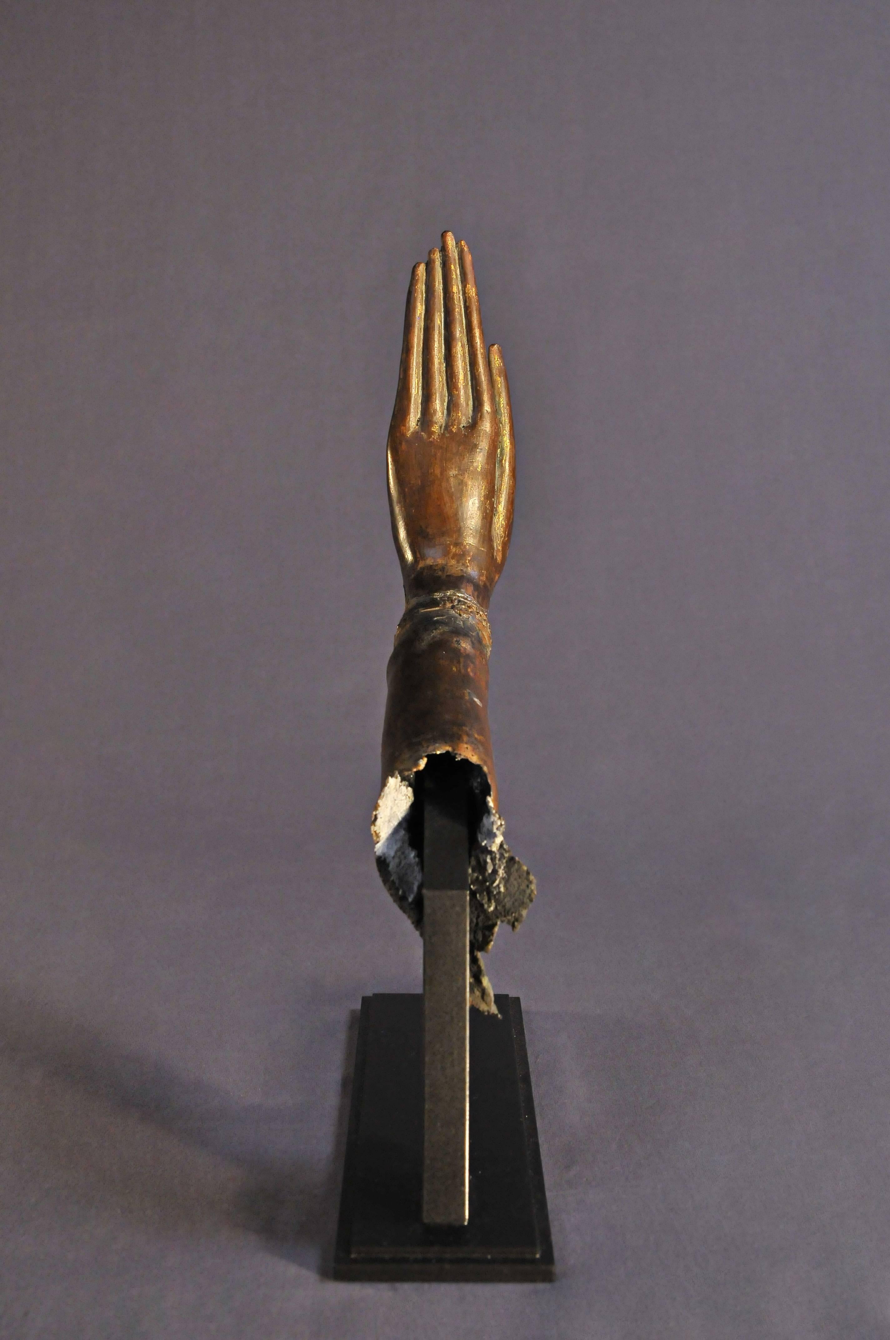 16th Century, Bronze Buddha Hand, Kampaen Phet Period, Art of Thailand In Good Condition In Central Hong-Kong, HK