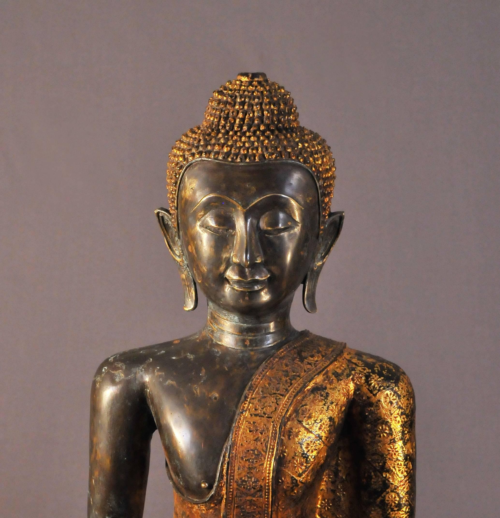 thai bronze statues