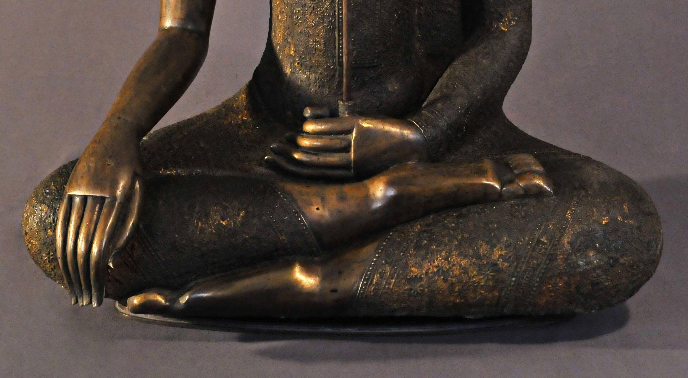 Cast 19th Century Bronze Virasana Bodhisattva in Bhumisparsha Mudra, Thailand For Sale