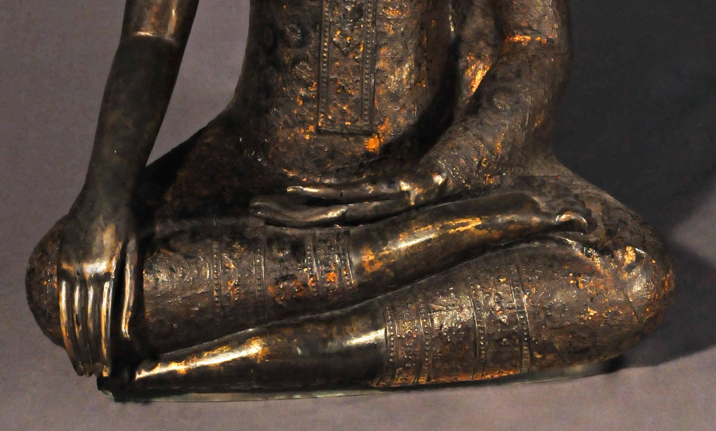 Gilt 19th Century Bronze Virasana Buddha in Bhumisparsha Mudra, Thailand For Sale