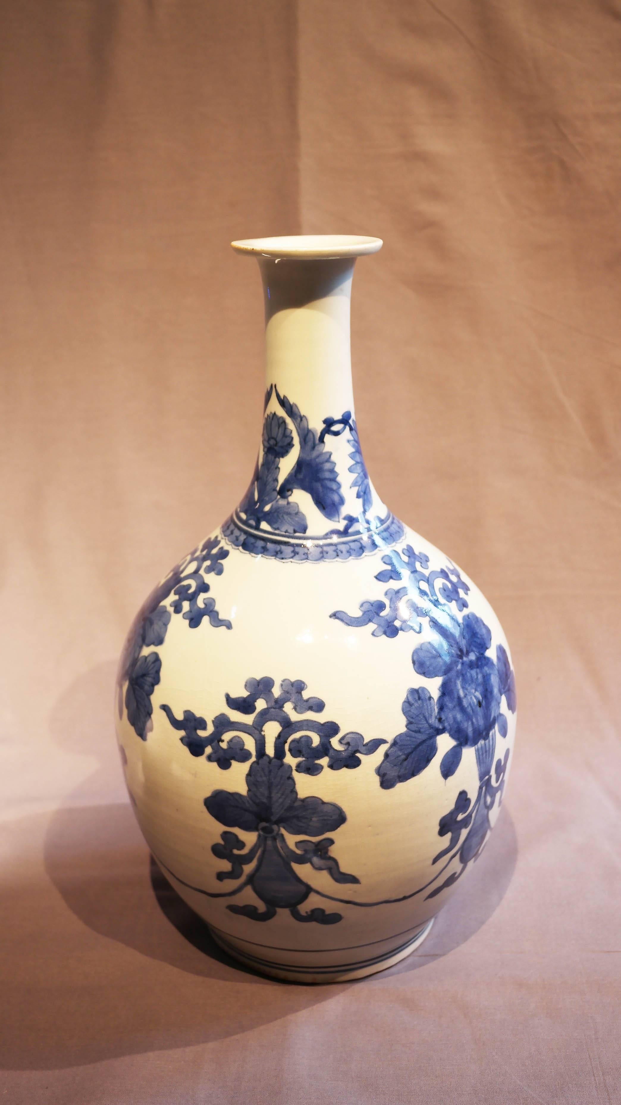 Glazed Mid-19th Century, Imari Sake Vase, white and blue, Edo Period, Art of Japan For Sale