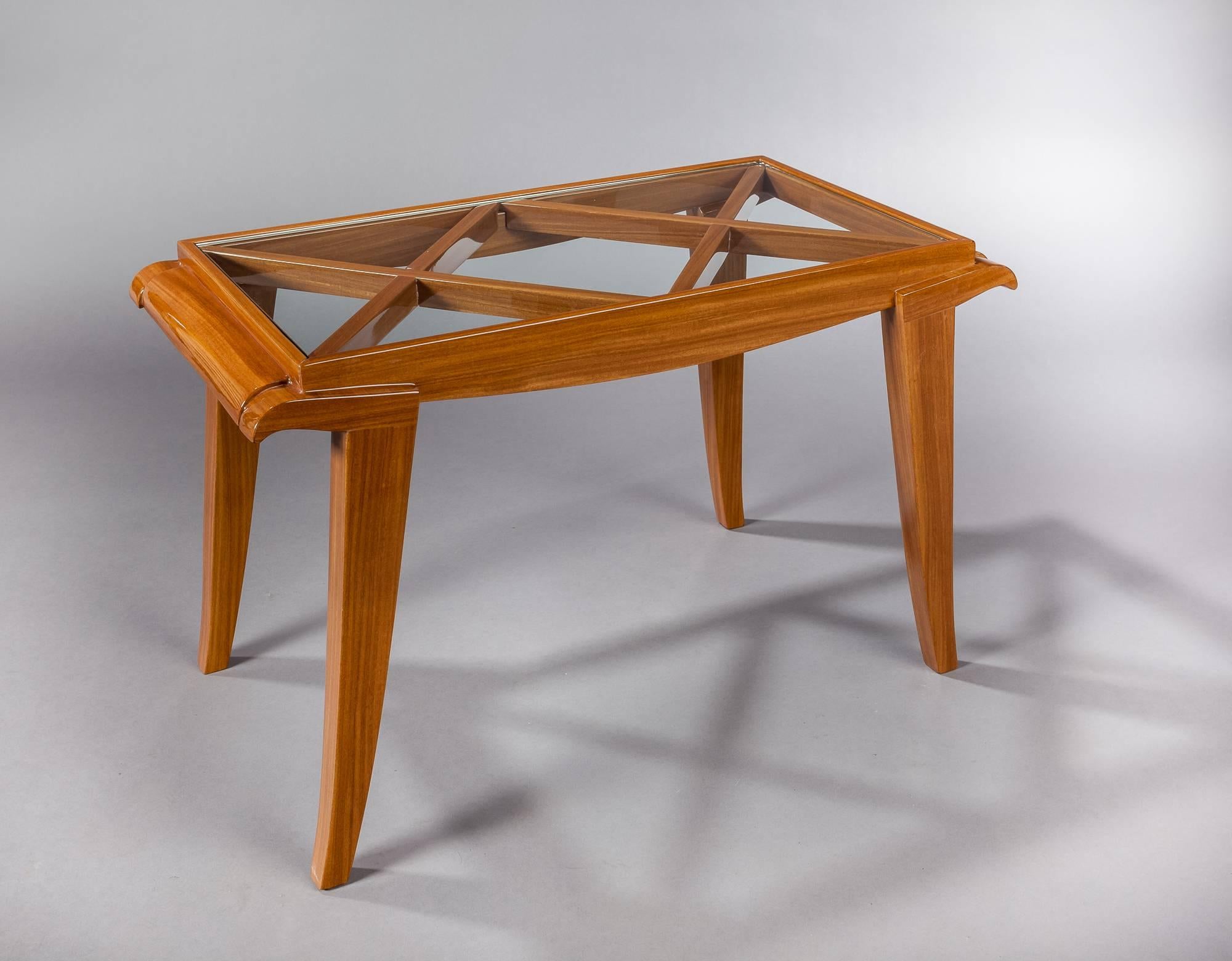 Very elegant cherry tree coffee table by great French designer Maxime Old.
This model was published in French magasin “Art et Décoration” 1948, ? 8, page 4.