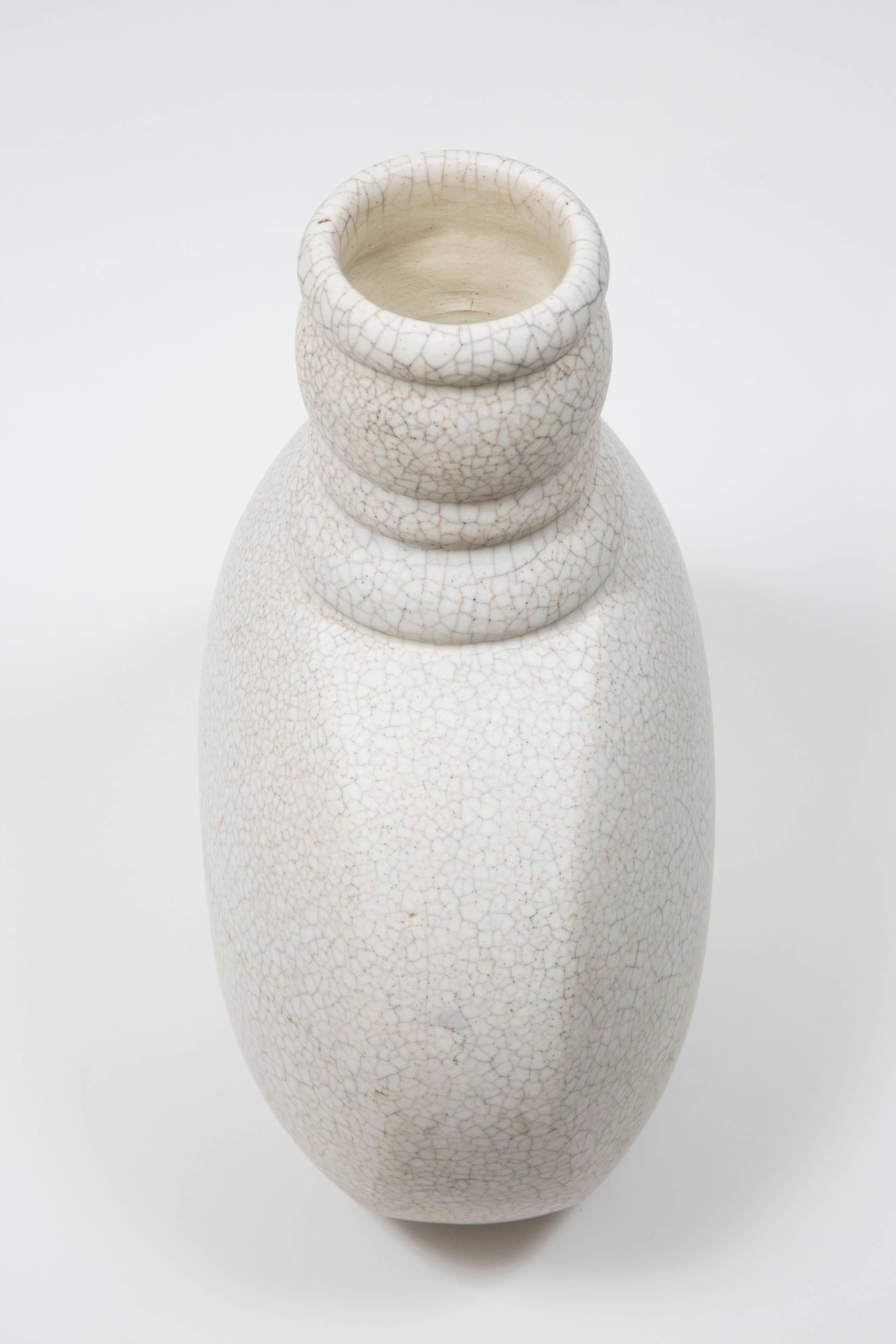 Art déco Vase en céramique Art Déco français par Primavera en vente