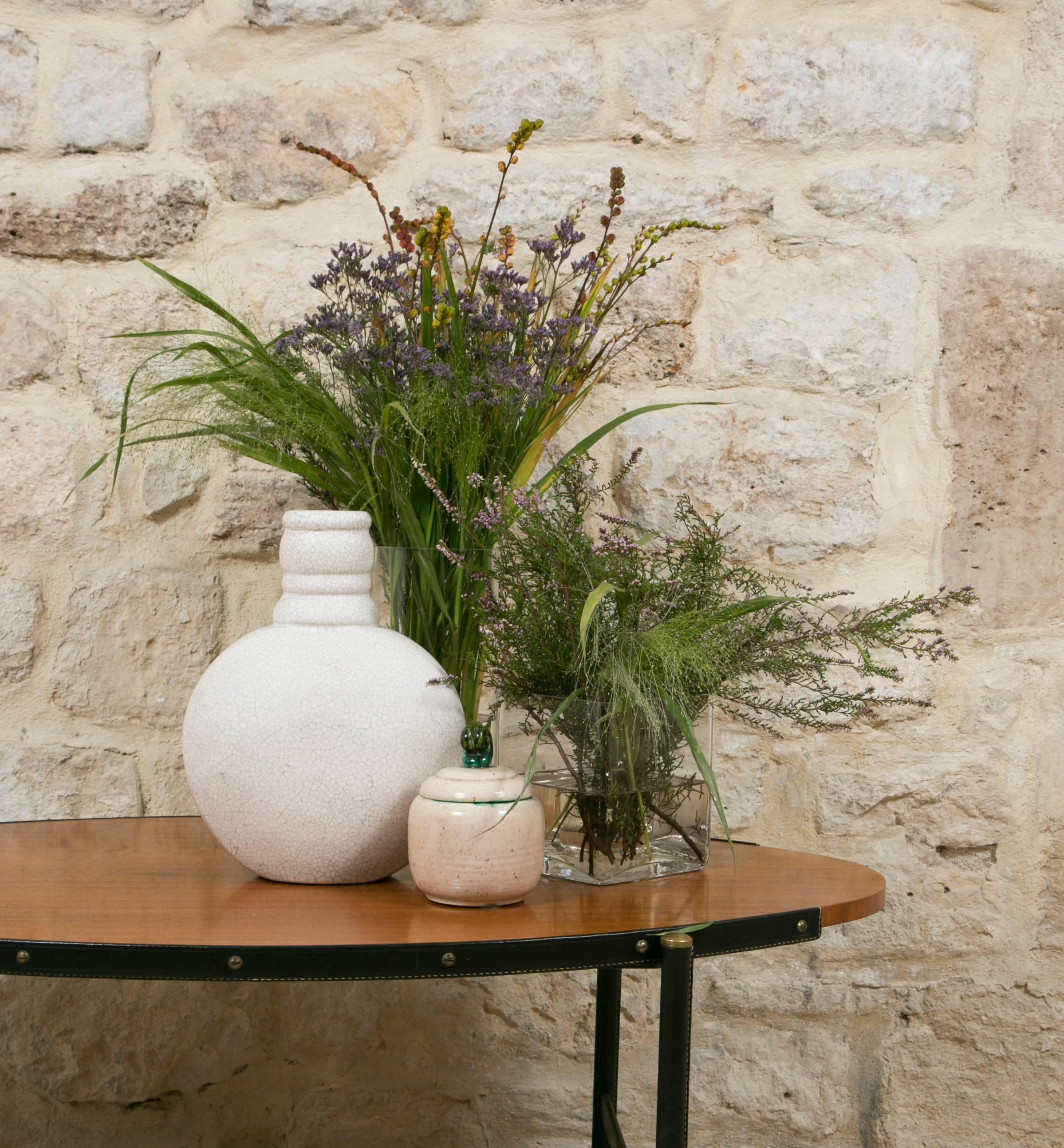 Milieu du XXe siècle Vase en céramique Art Déco français par Primavera en vente