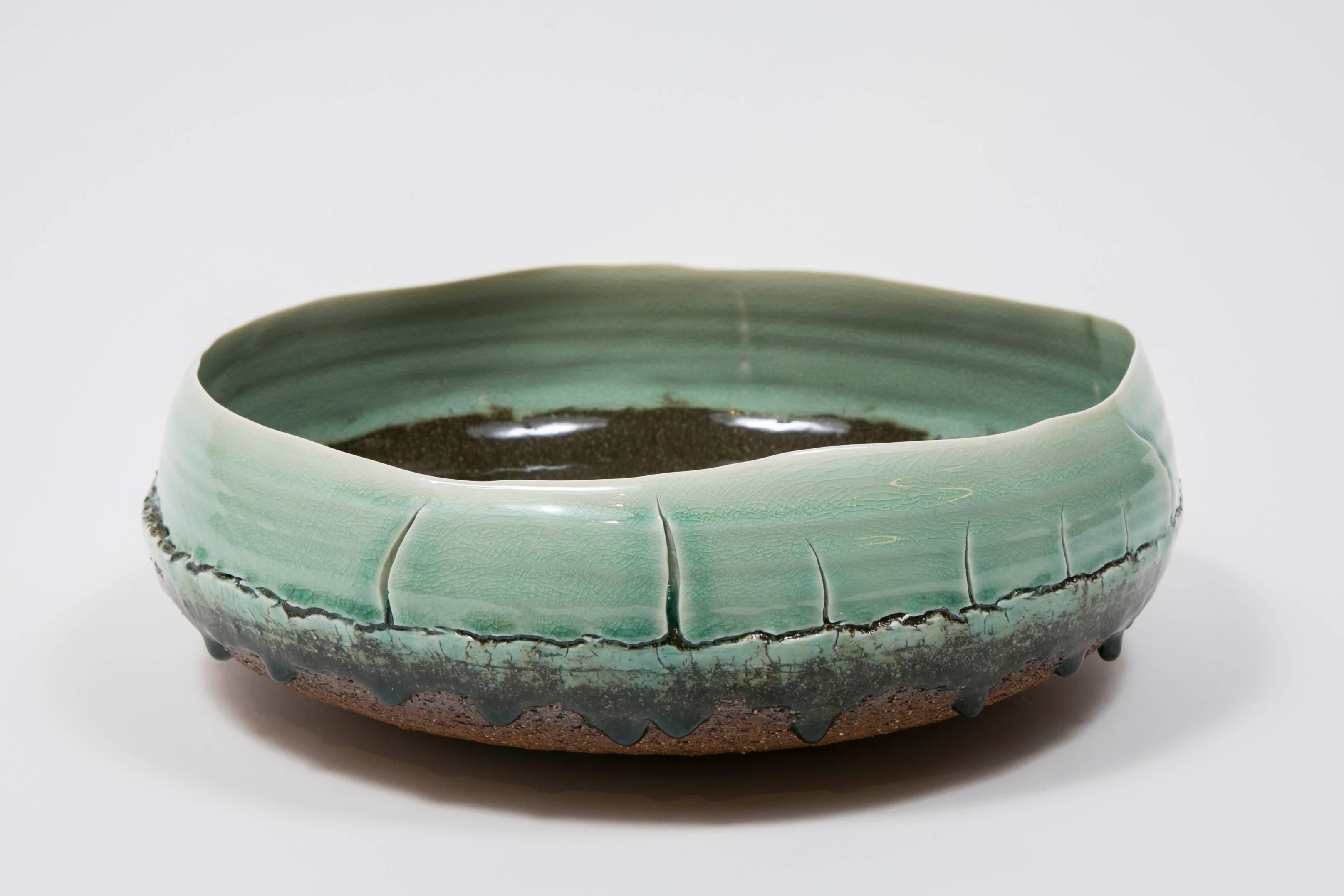 An elegant enameled ceramic bowl by Spanish ceramist Joan Serra (b.1962)
Signature under the base.