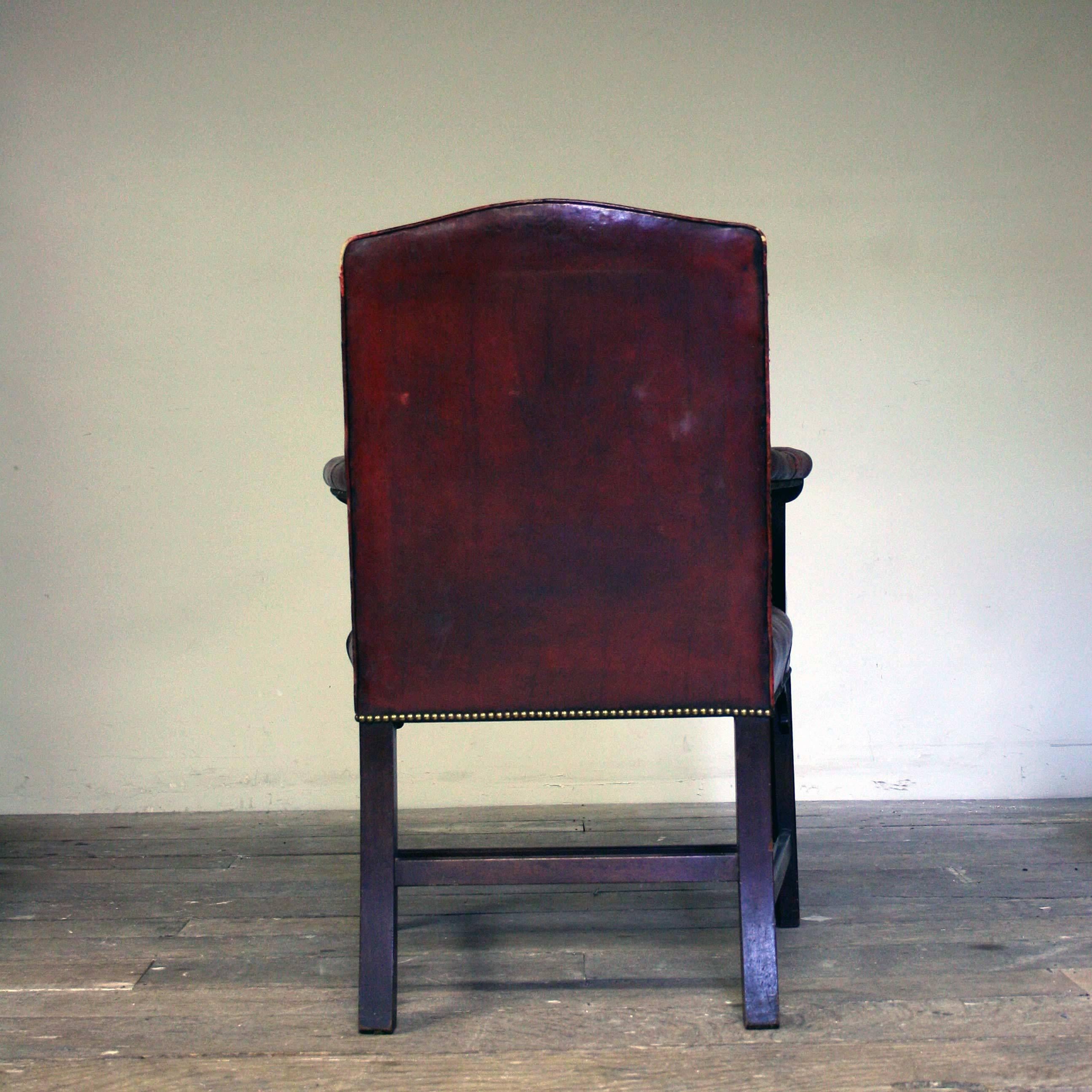 Early 20th Century Gainsborough Style Red Leather Chair 2