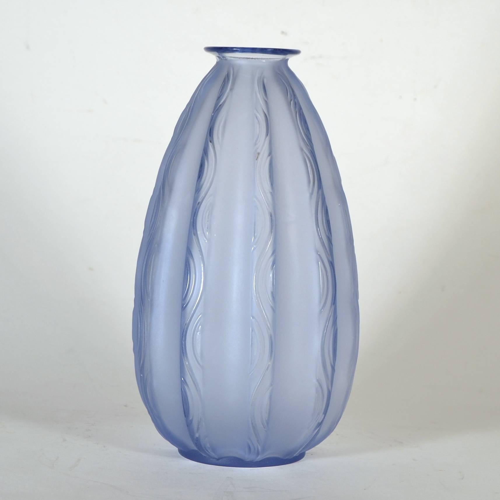 French Ernest Sabino Art Deco Art Glass Vase