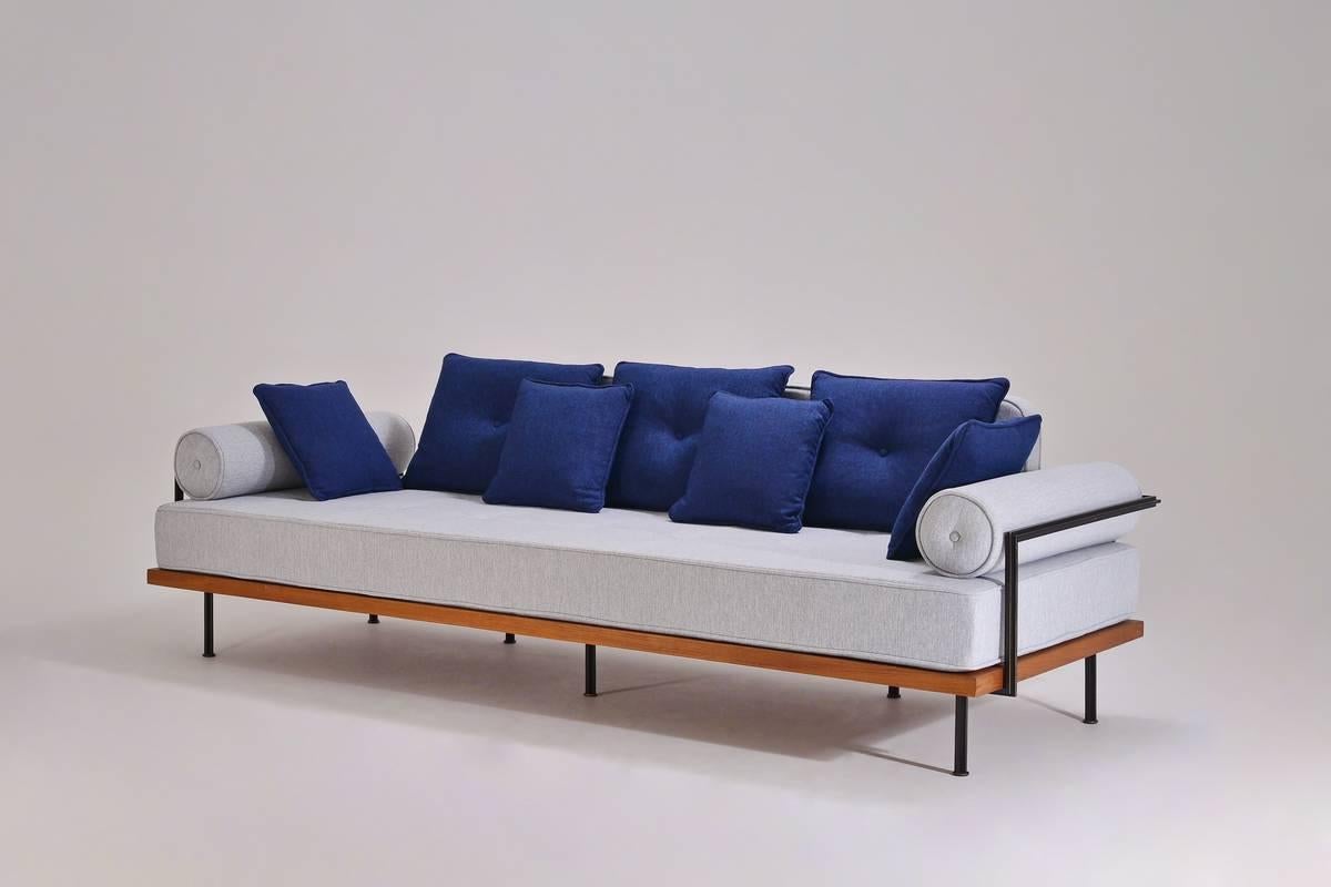 Model: PT70-BS3-TE-DO three-seat sofa (Indoor)
Frame: Reclaimed hardwood
Frame finish: Diamond Oiled
Structure: Extruded and hand-welded solid brass rods
Structure finish: Brass brushed brown
Seat material: 100% latex
Fabric: Listed Price includes