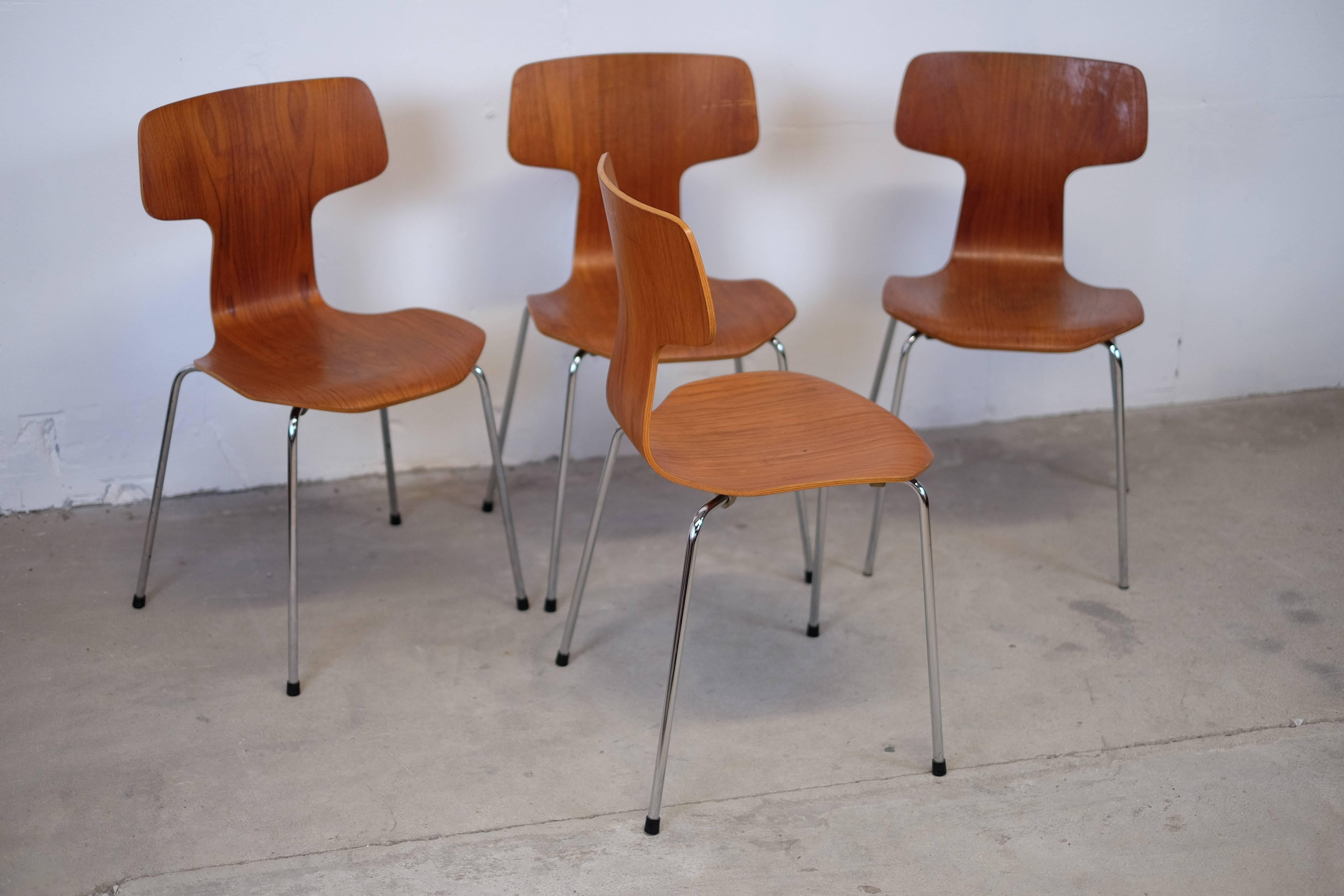 Mid-Century Modern Set of Four 'Hammer' Chairs by Arne Jacobsen