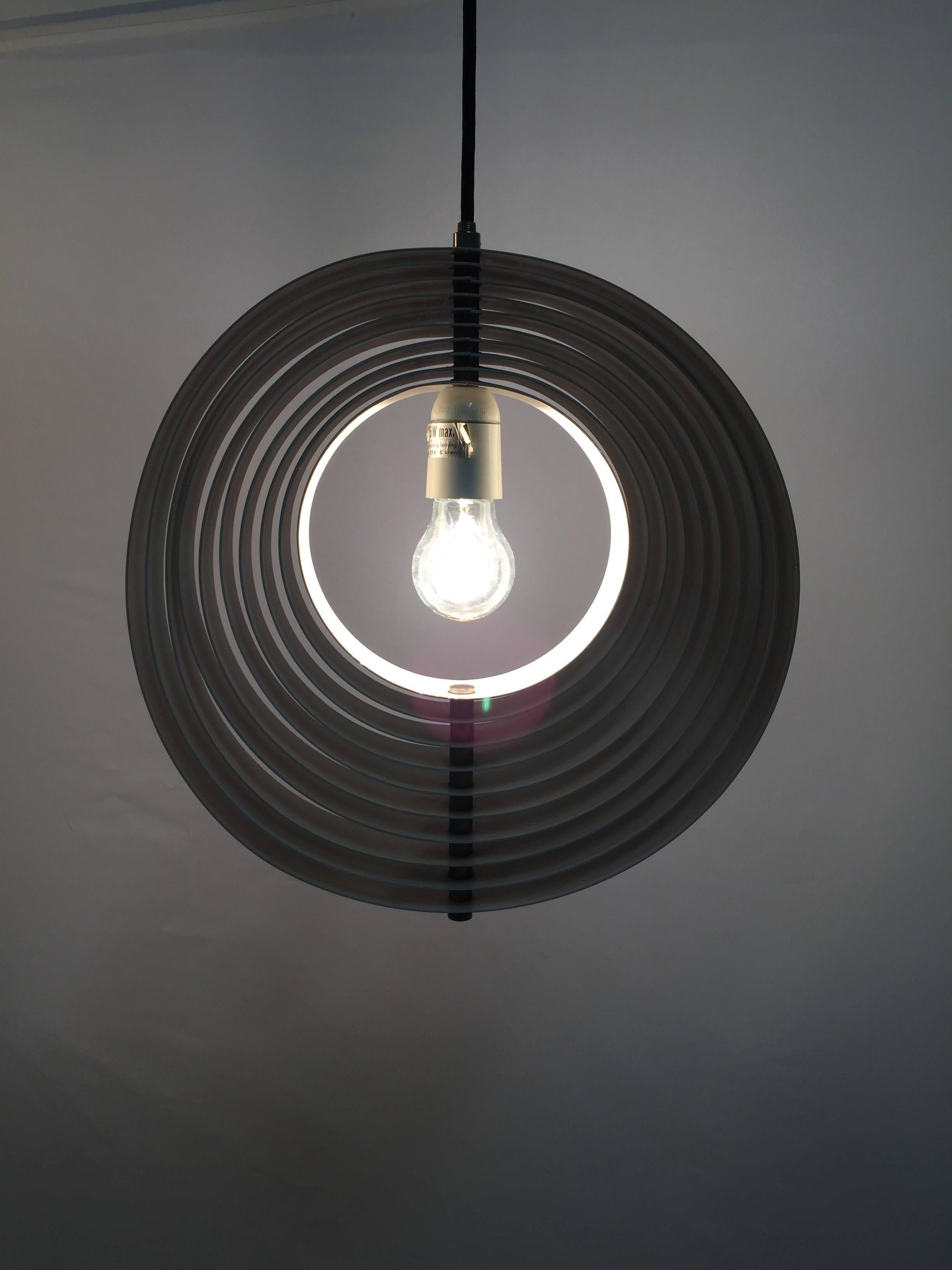 Lacquered 1960s Danish Original Mid-Century Moonlight Pendant by Verner Panton For Sale